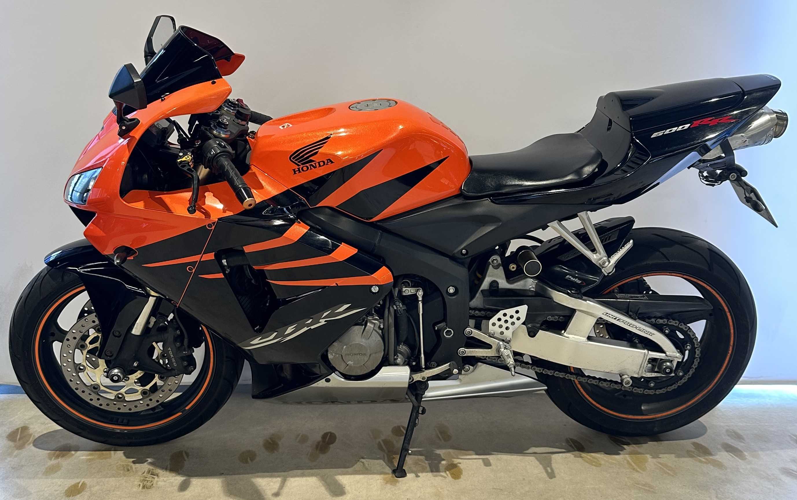 Honda CBR 600 RR 2007 HD vue gauche