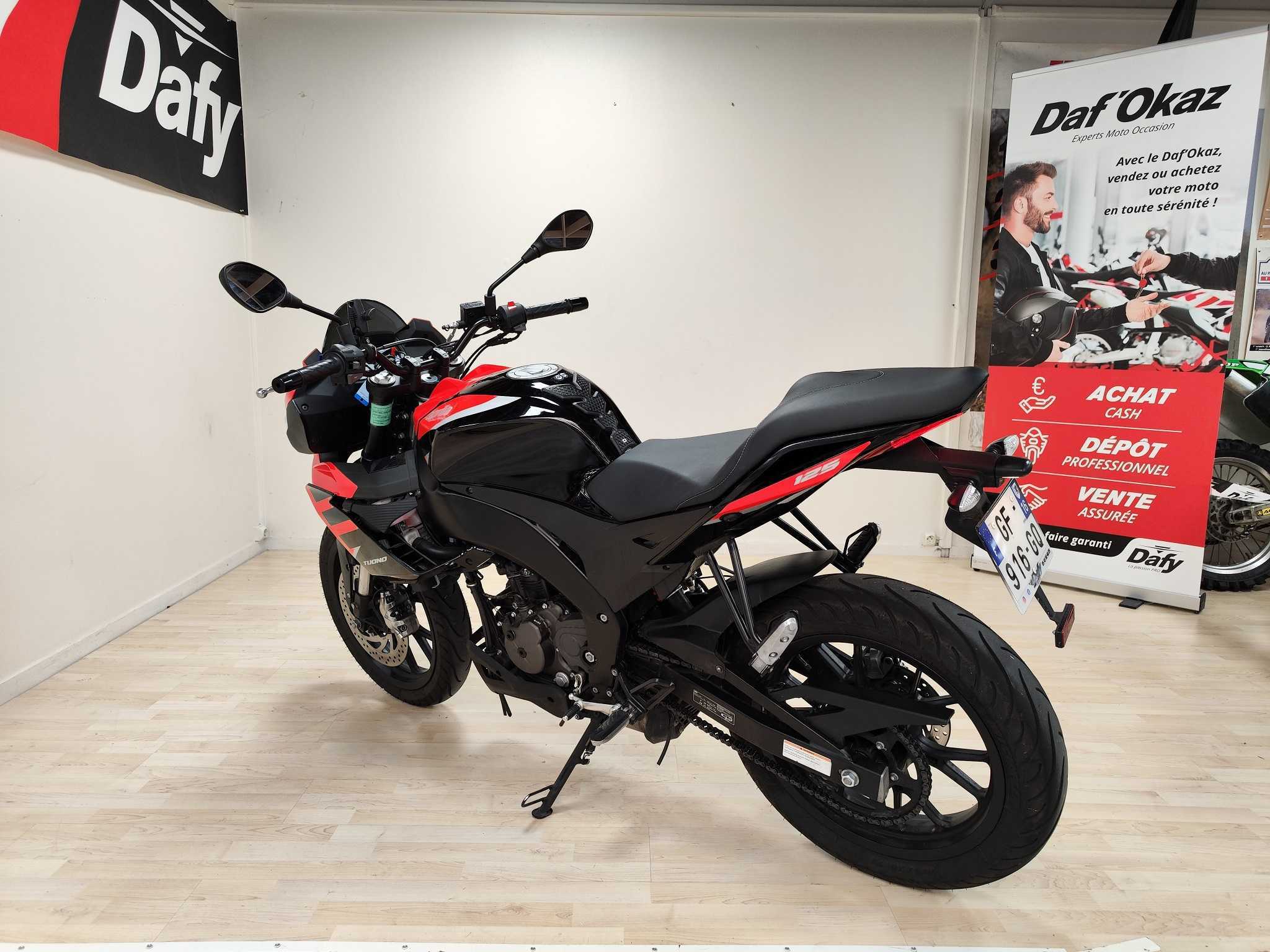 Aprilia Tuono 125 2020 HD vue arrière