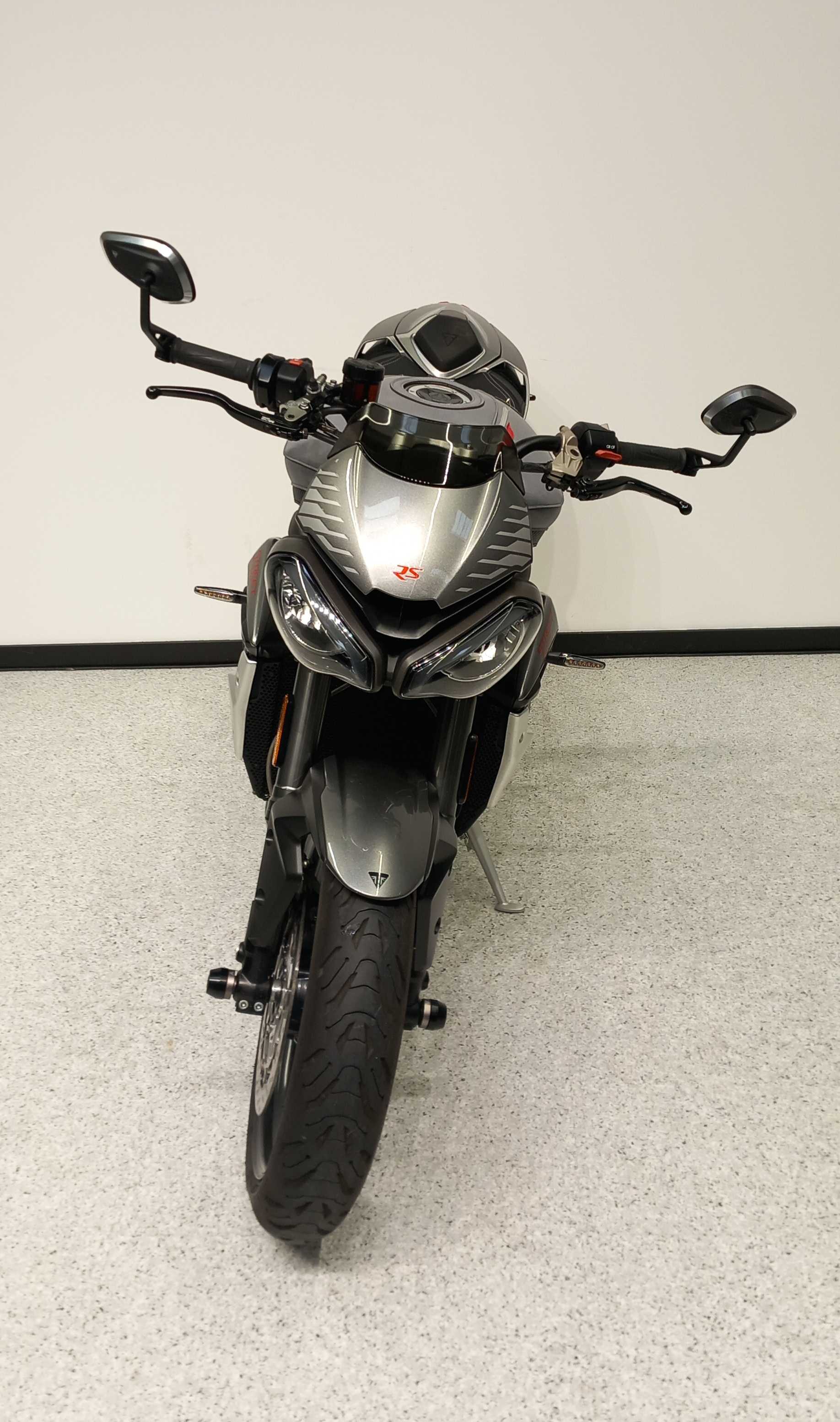 Triumph 765 Street Triple RS 2021 HD vue avant