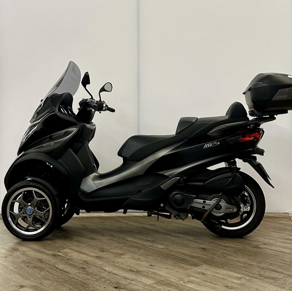 Piaggio MP3 500 LT Sport 2016 vue gauche