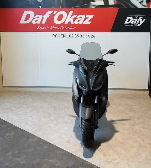 Yamaha CZD 300 A X-Max 2022 HD vue avant