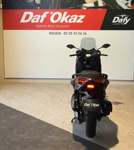 Yamaha CZD 300 A X-Max 2022 HD vue arrière