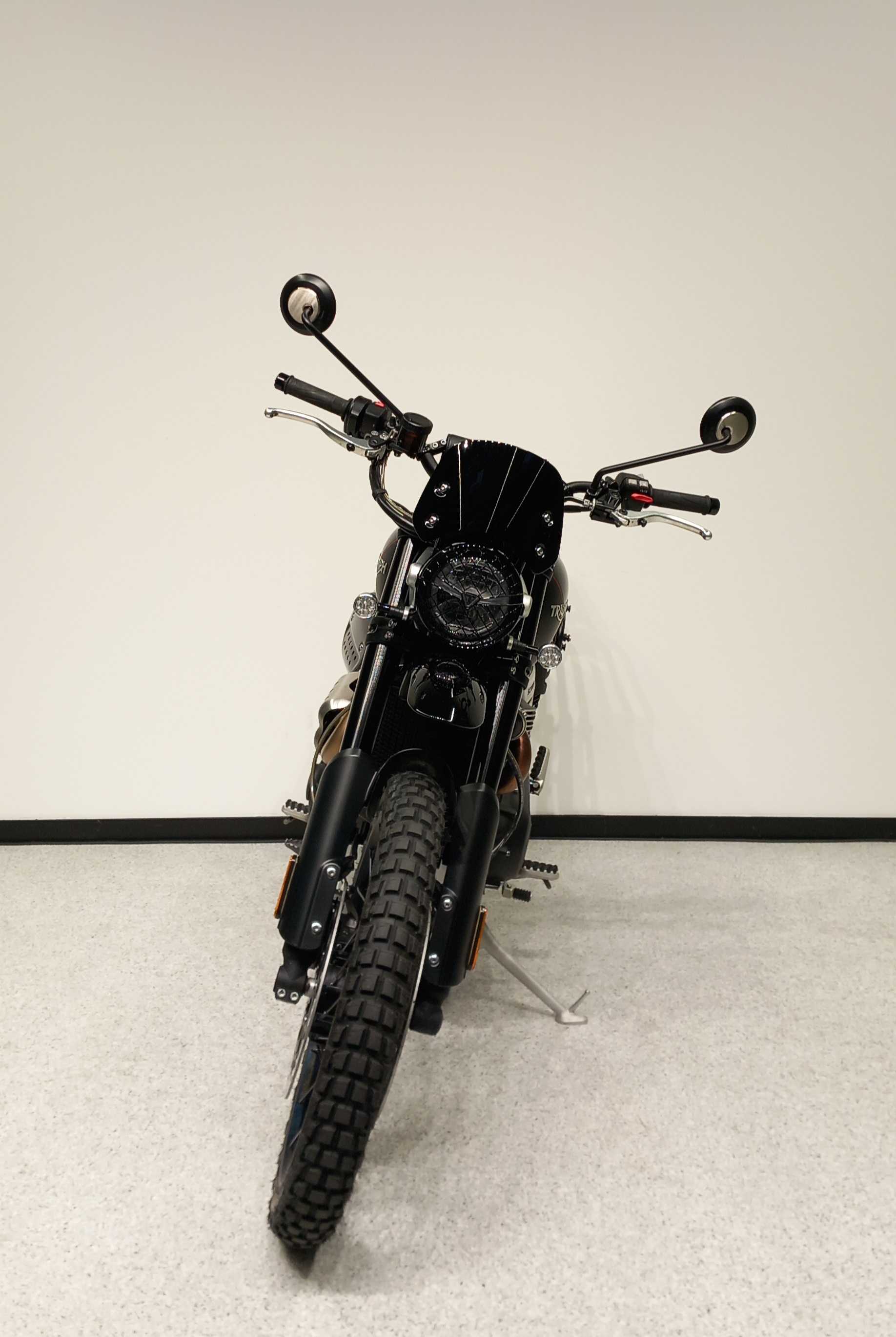 Triumph 1200 Scrambler XC 2020 HD vue avant