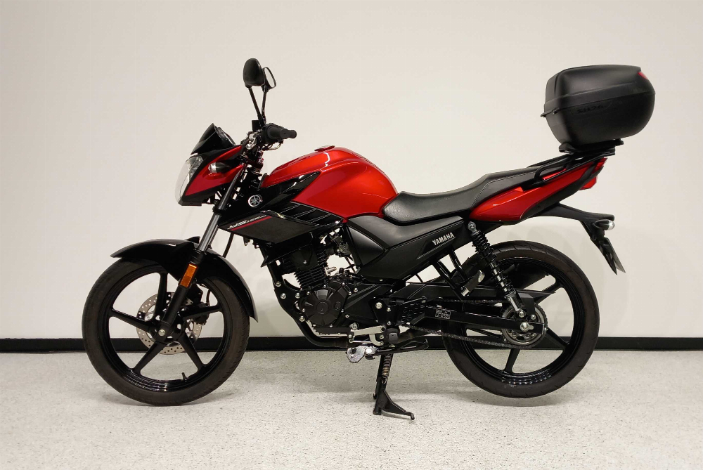 Yamaha YS 125 2018 vue gauche