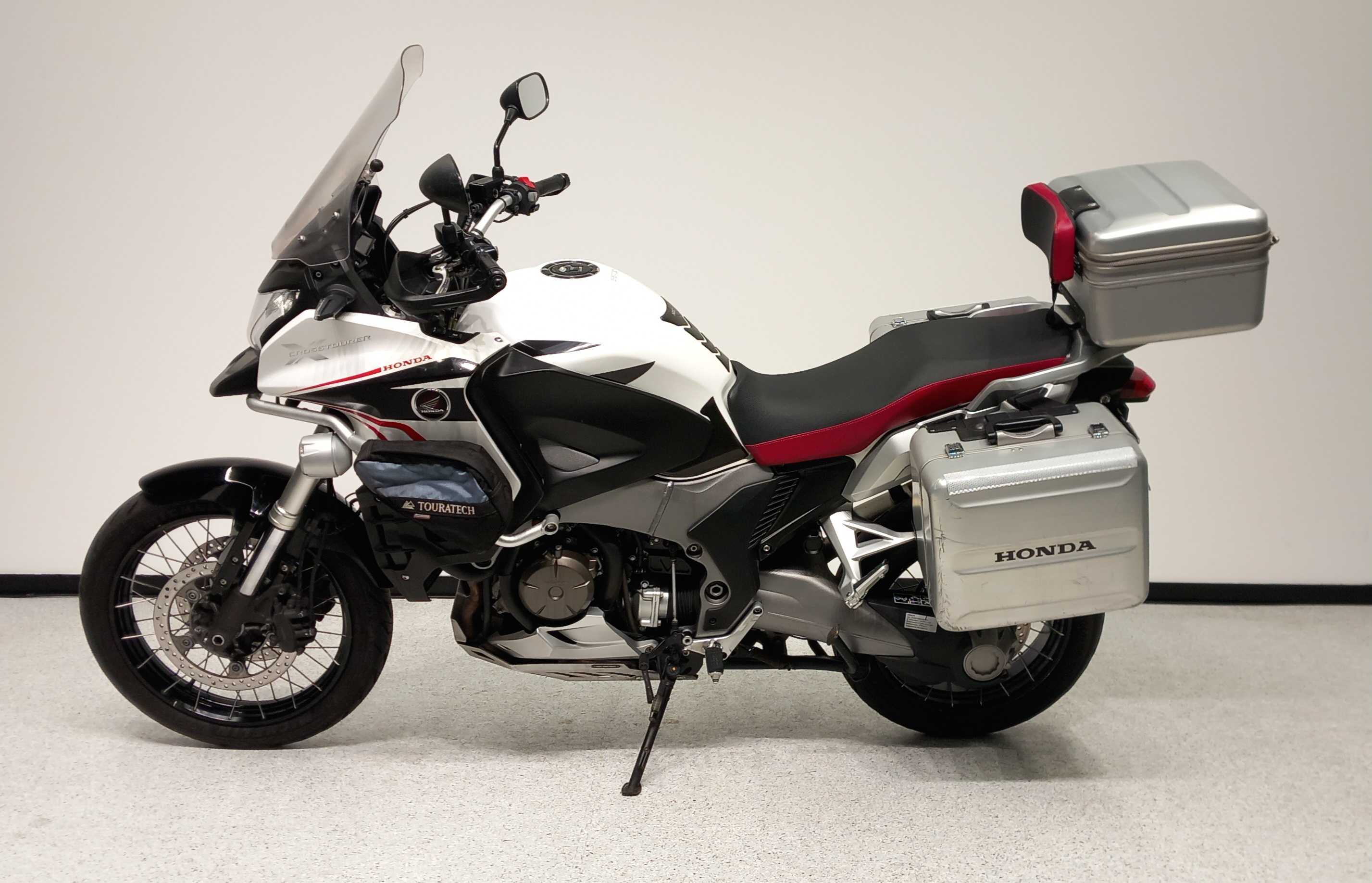 Honda VFR 1200 X Crosstourer 2012 HD vue gauche