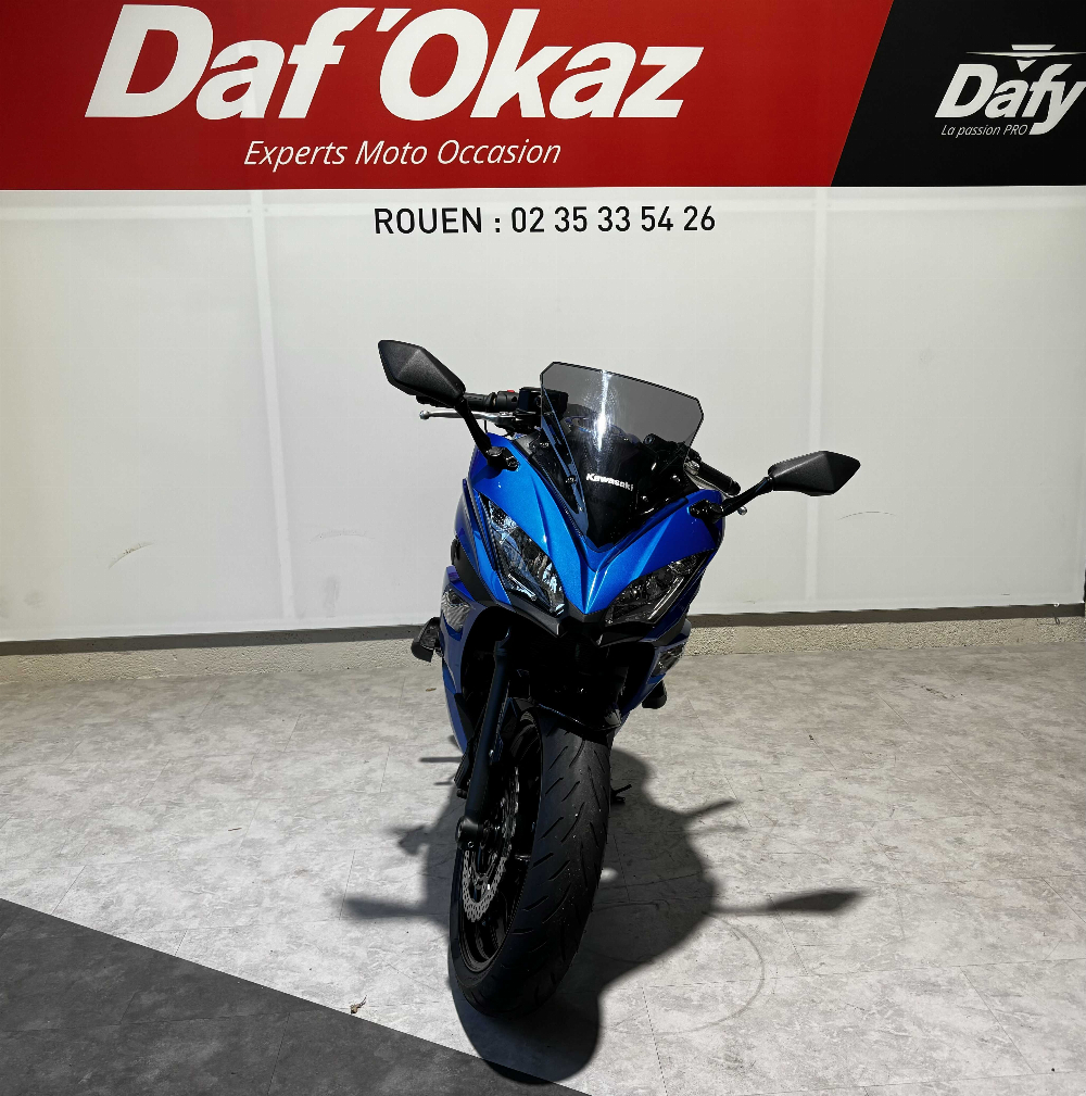 Kawasaki EX 650 Ninja 2018 vue avant