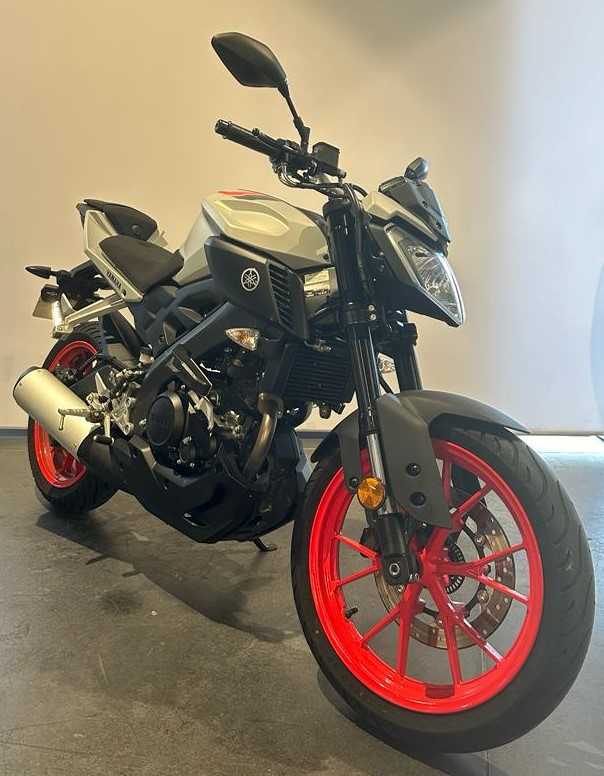 Yamaha MT 125 ABS 2019 HD vue 3/4 droite