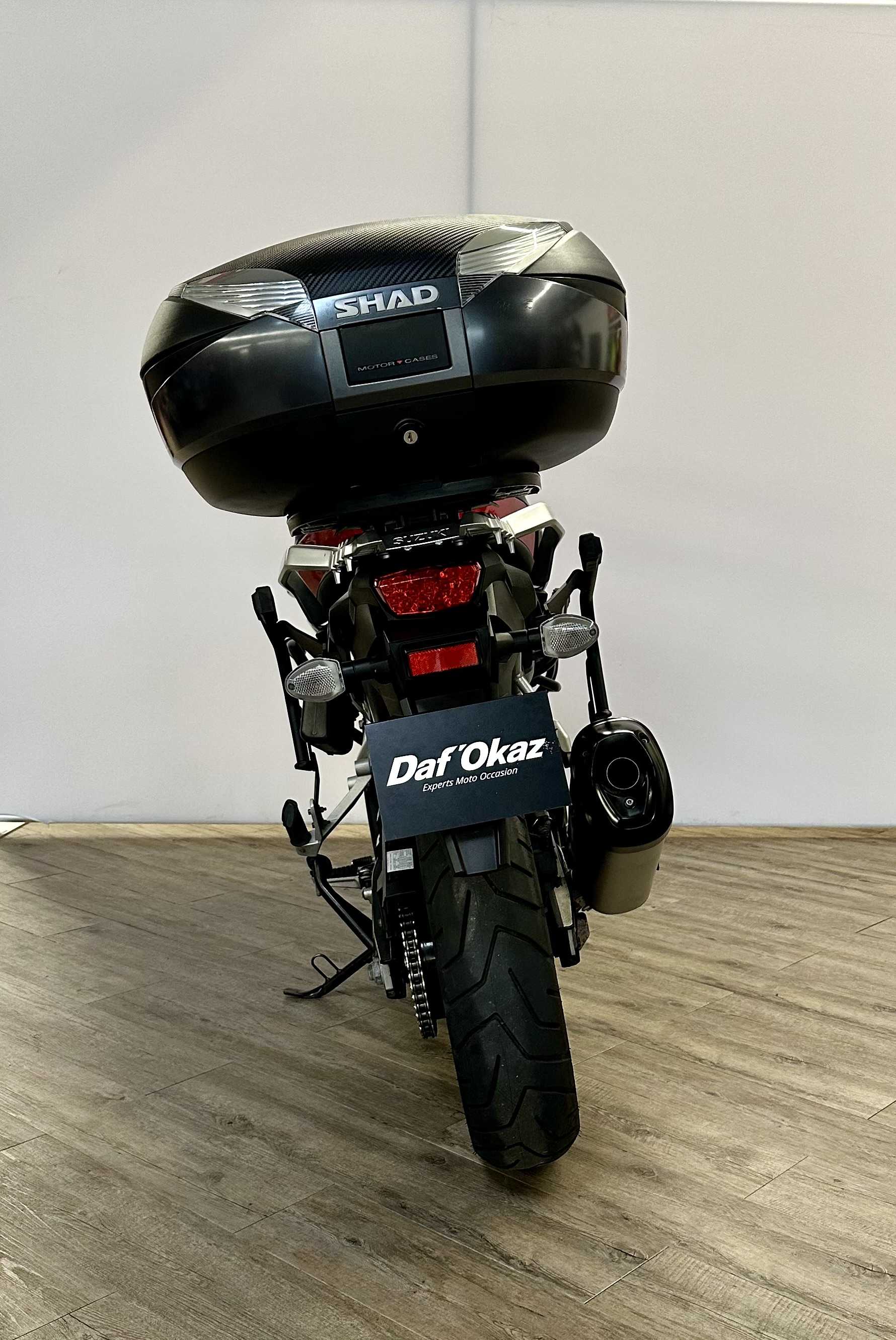 Suzuki DL 1000 V-Strom 2014 HD vue arrière