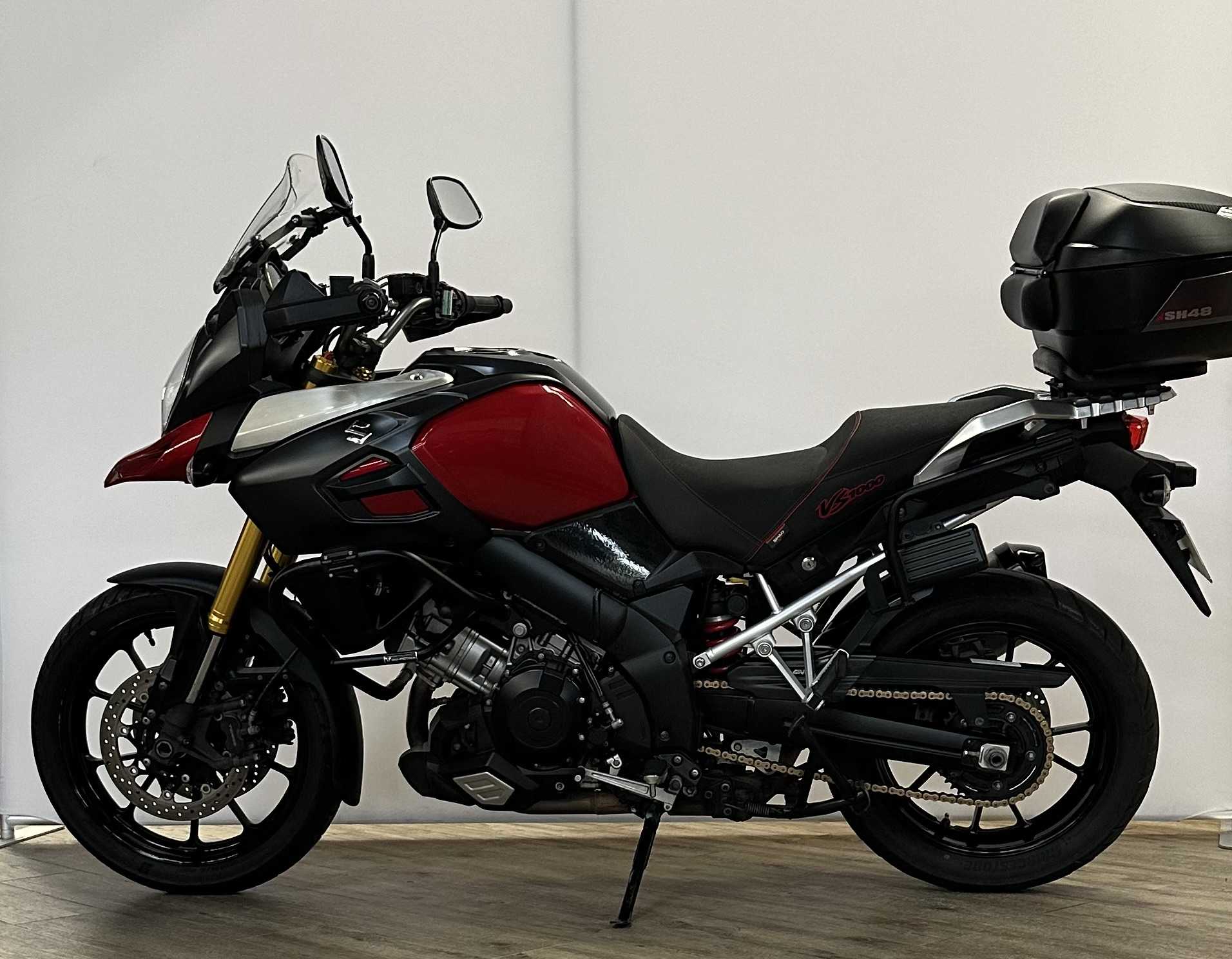 Suzuki DL 1000 V-Strom 2014 HD vue gauche