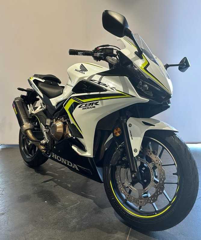 Honda CBR 500 R ABS 2019 vue 3/4 droite