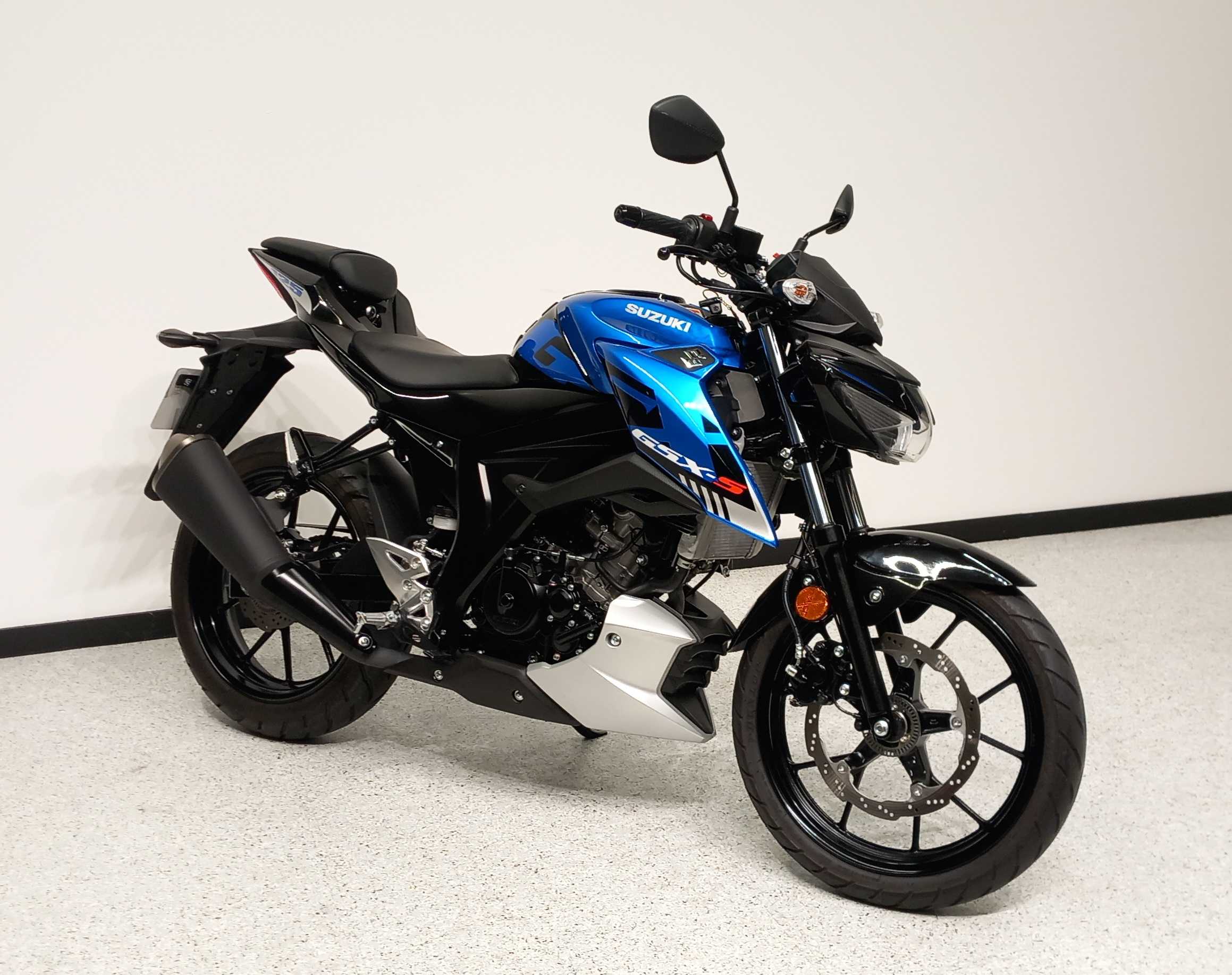 Suzuki GSX-S 125 2021 HD vue 3/4 droite