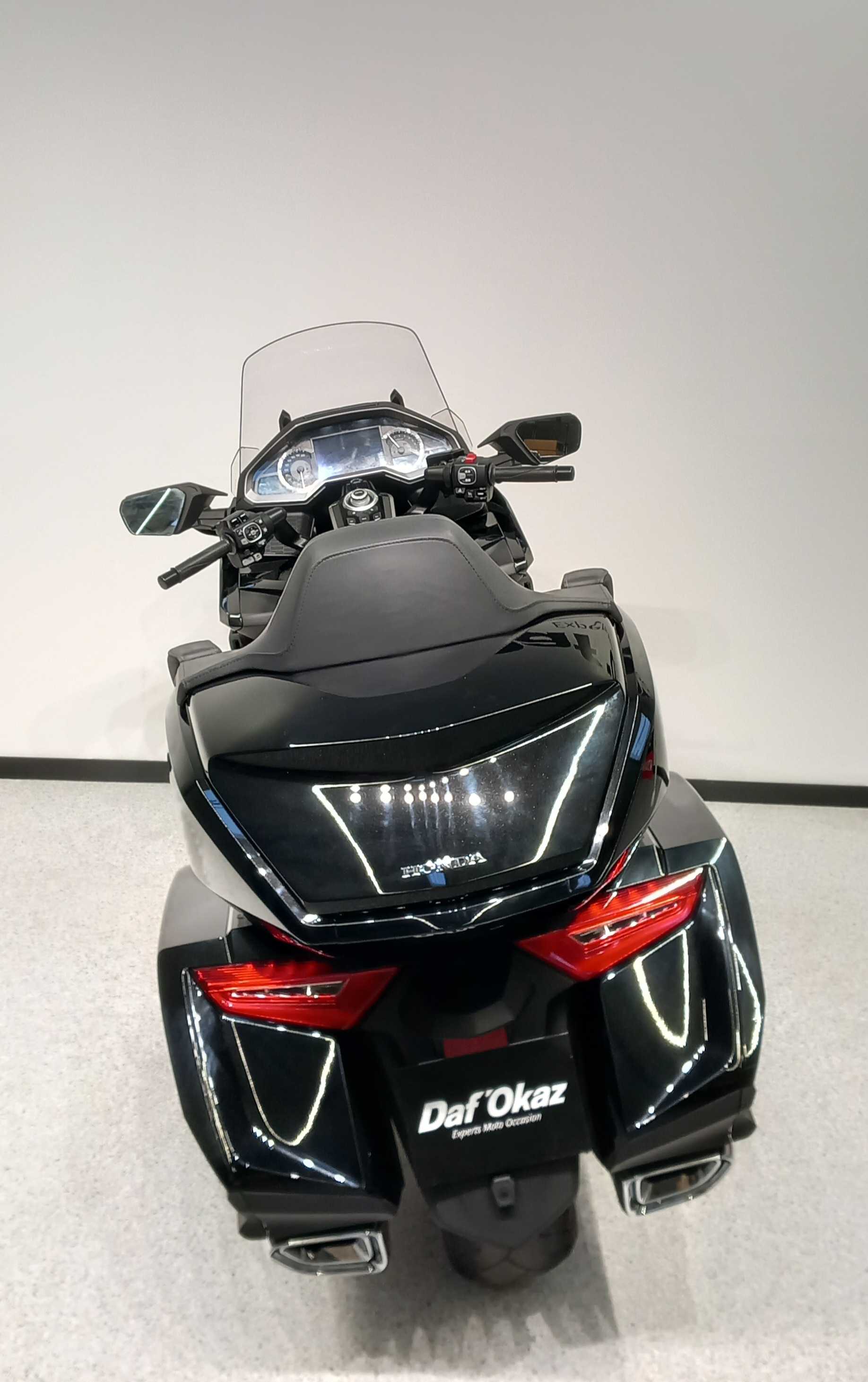 Honda GL 1800 Goldwing Tour DCT / Airbag 2020 HD vue arrière