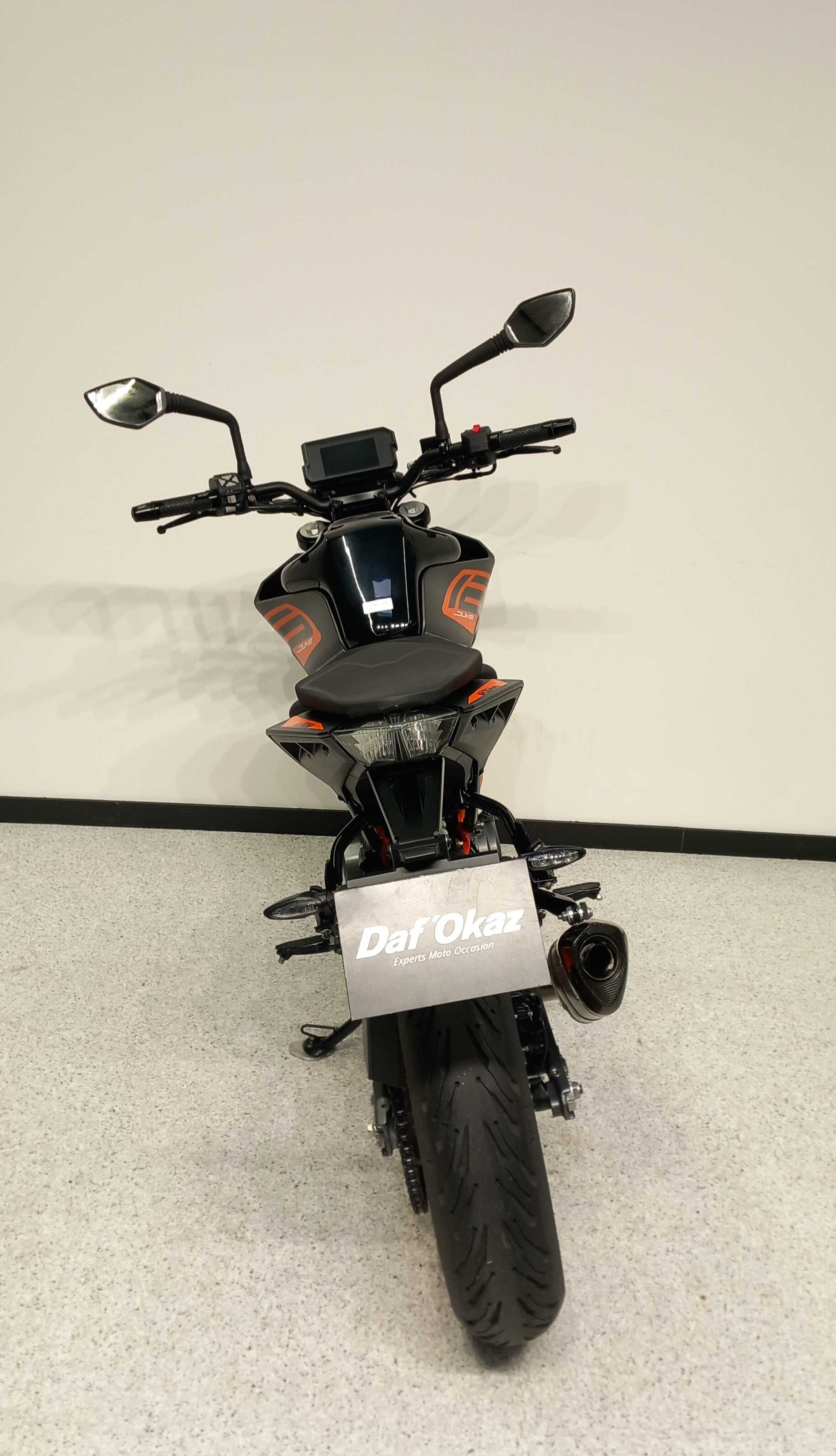 KTM 125 Duke 2021 HD vue arrière