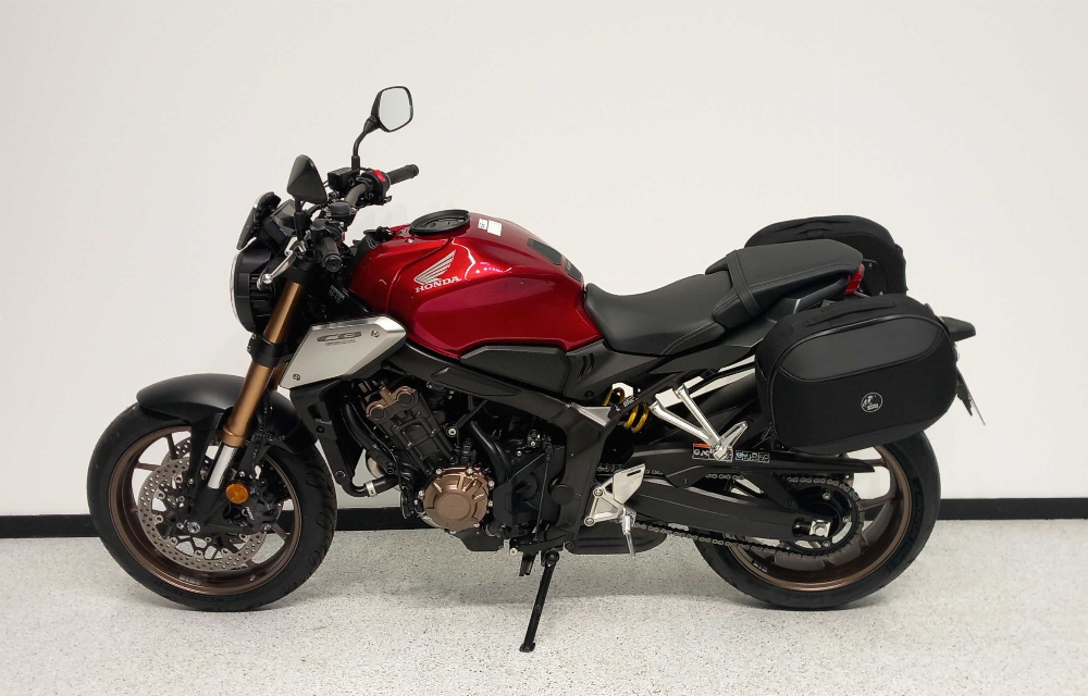 Honda CB 650 R 2021 vue gauche