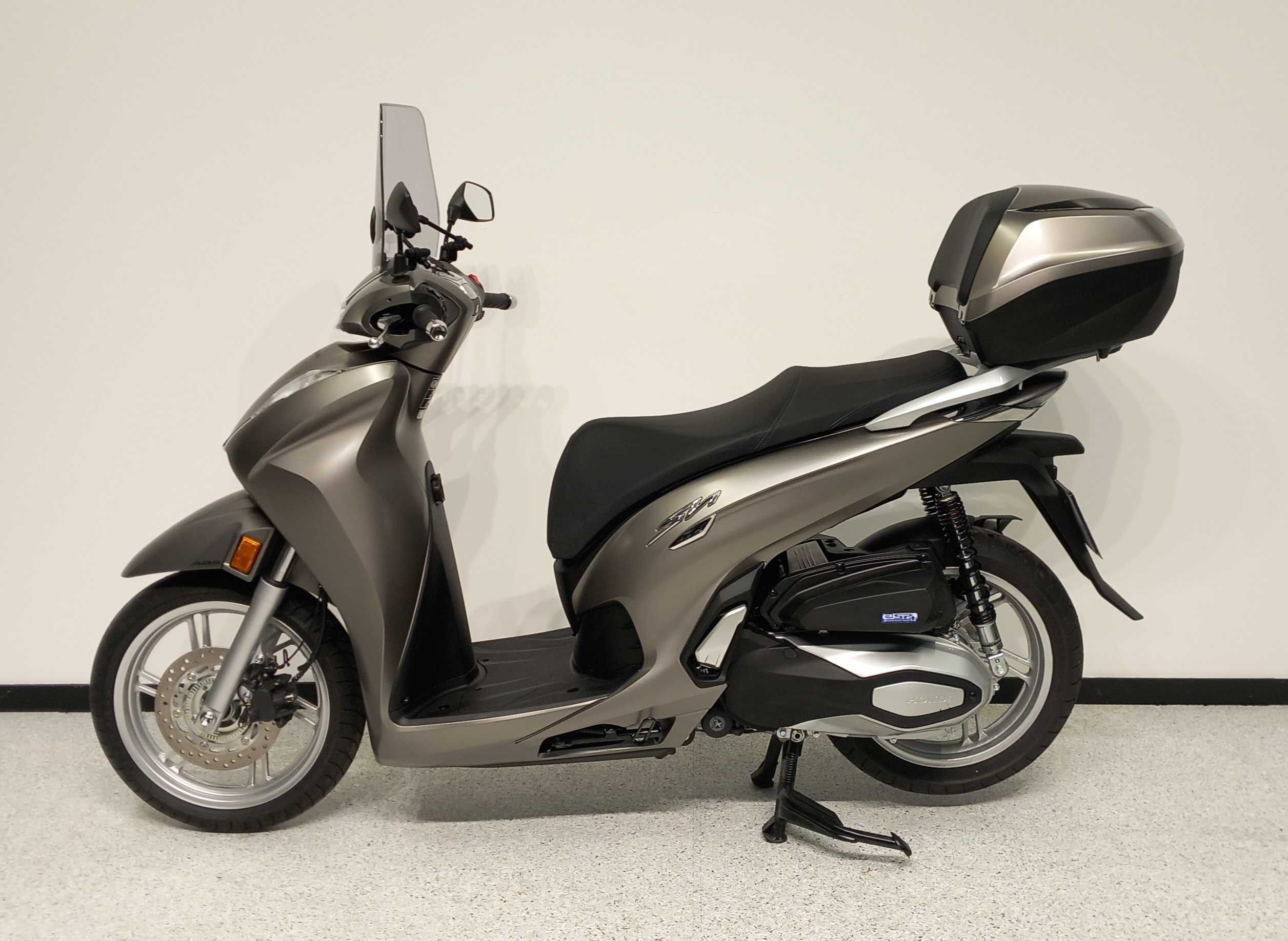 Honda SH 350 i Smart Top Box 2023 HD vue gauche