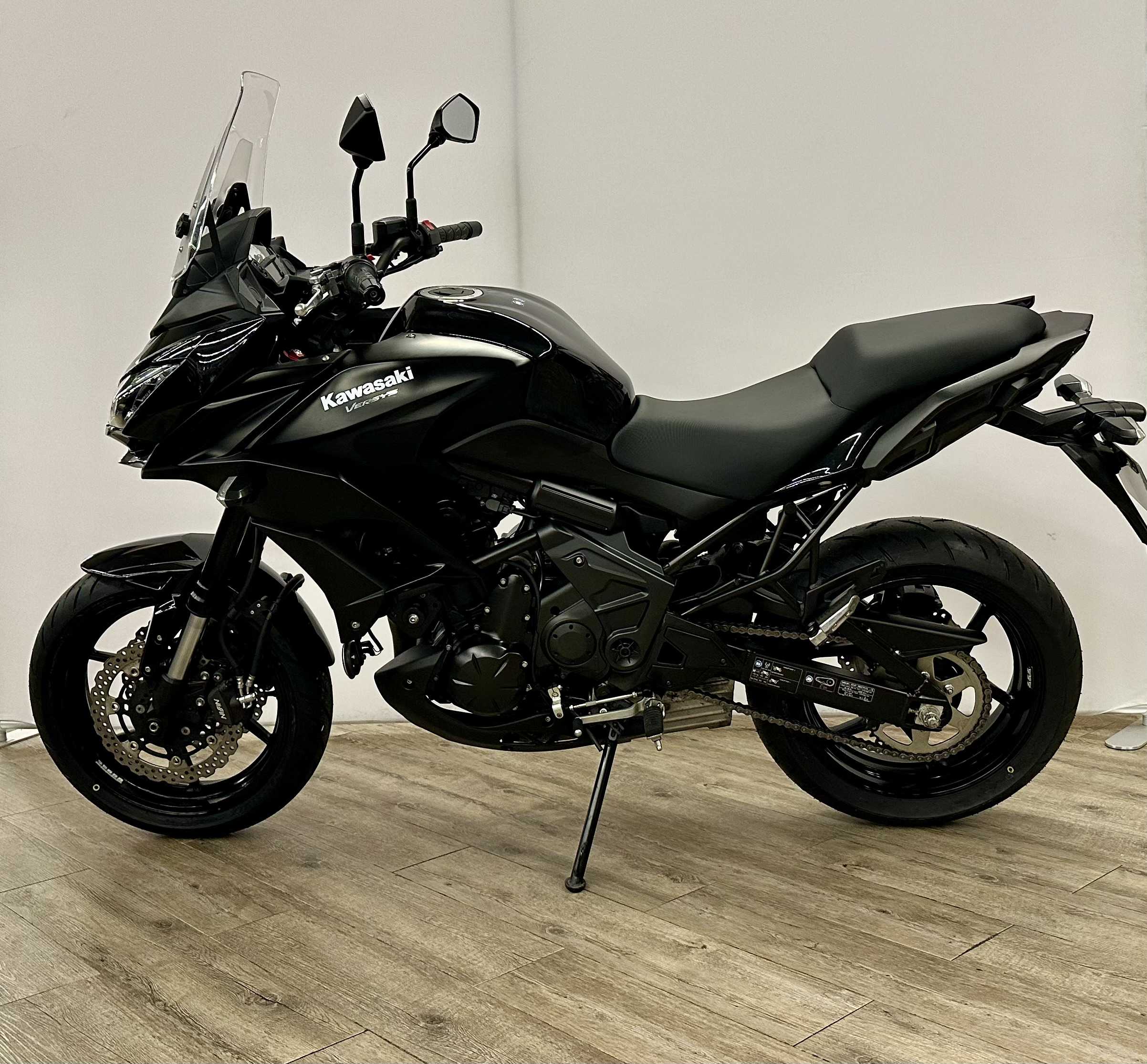 Kawasaki KLE 650 Versys 2015 HD vue gauche