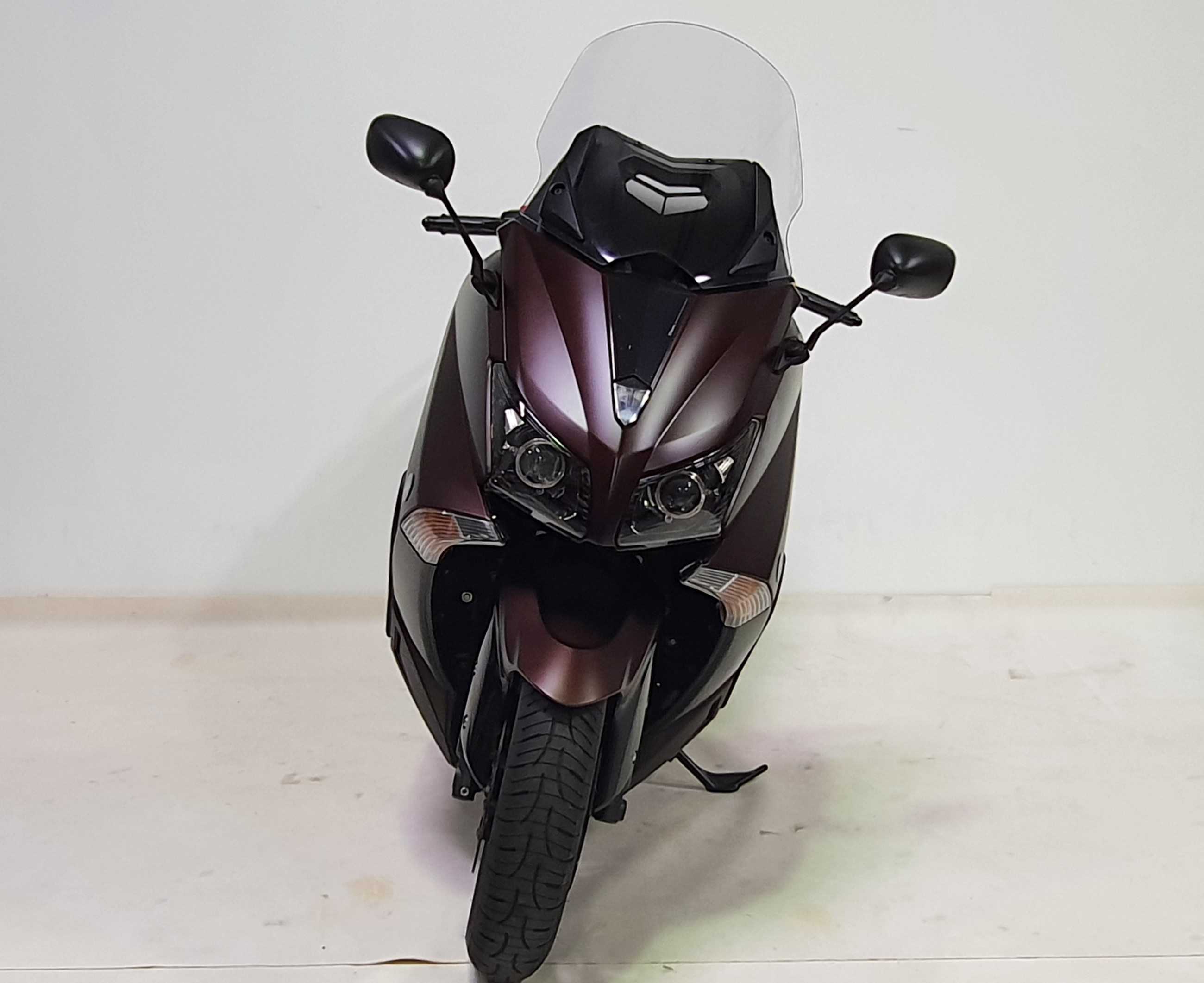 Yamaha XP 530  T-Max 2014 HD vue avant