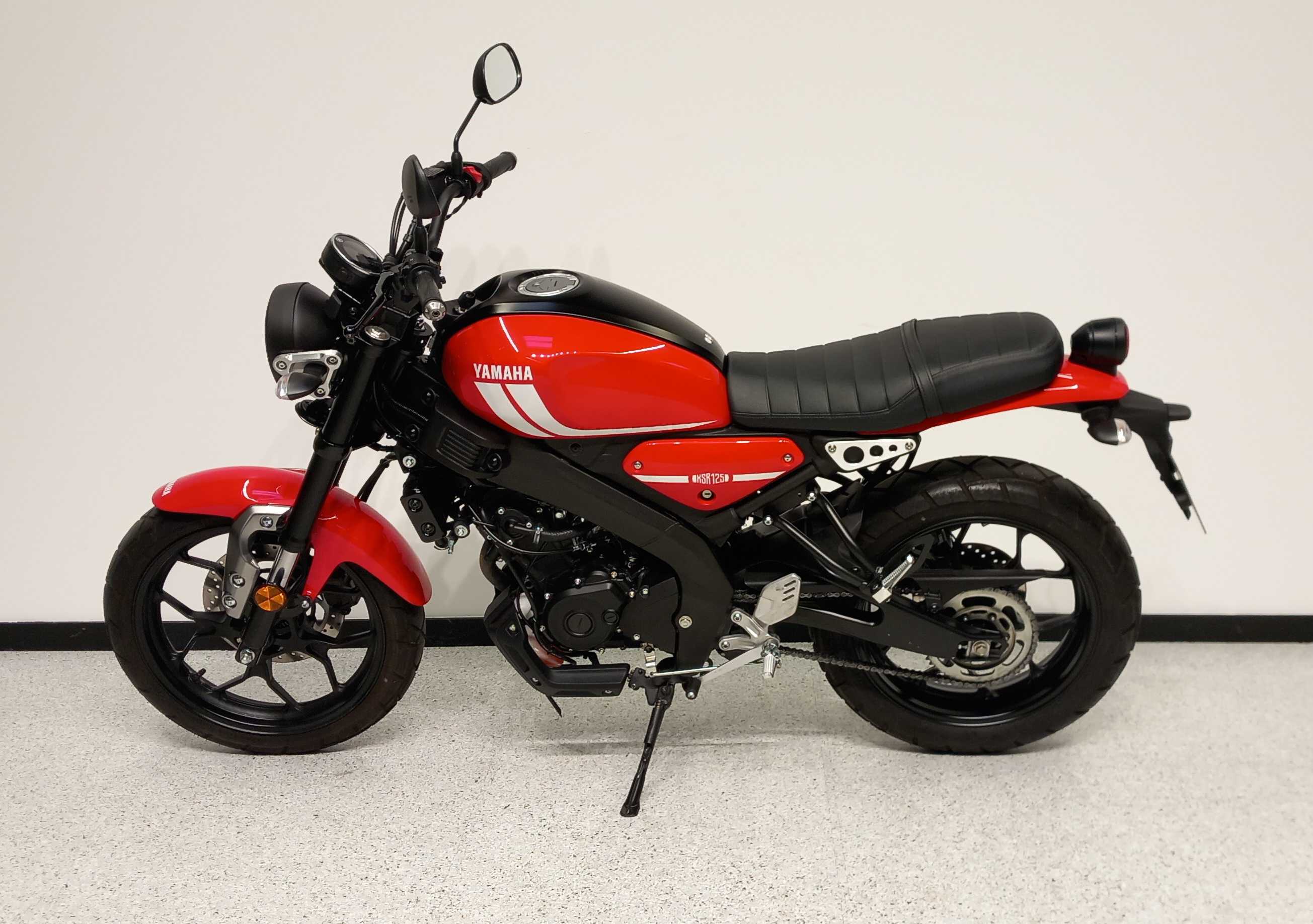 Yamaha XSR 125 2021 HD vue gauche