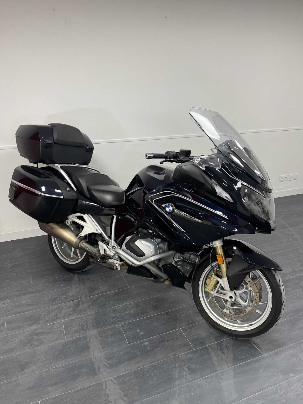 BMW R 1250 RT 2019 vue 3/4 droite