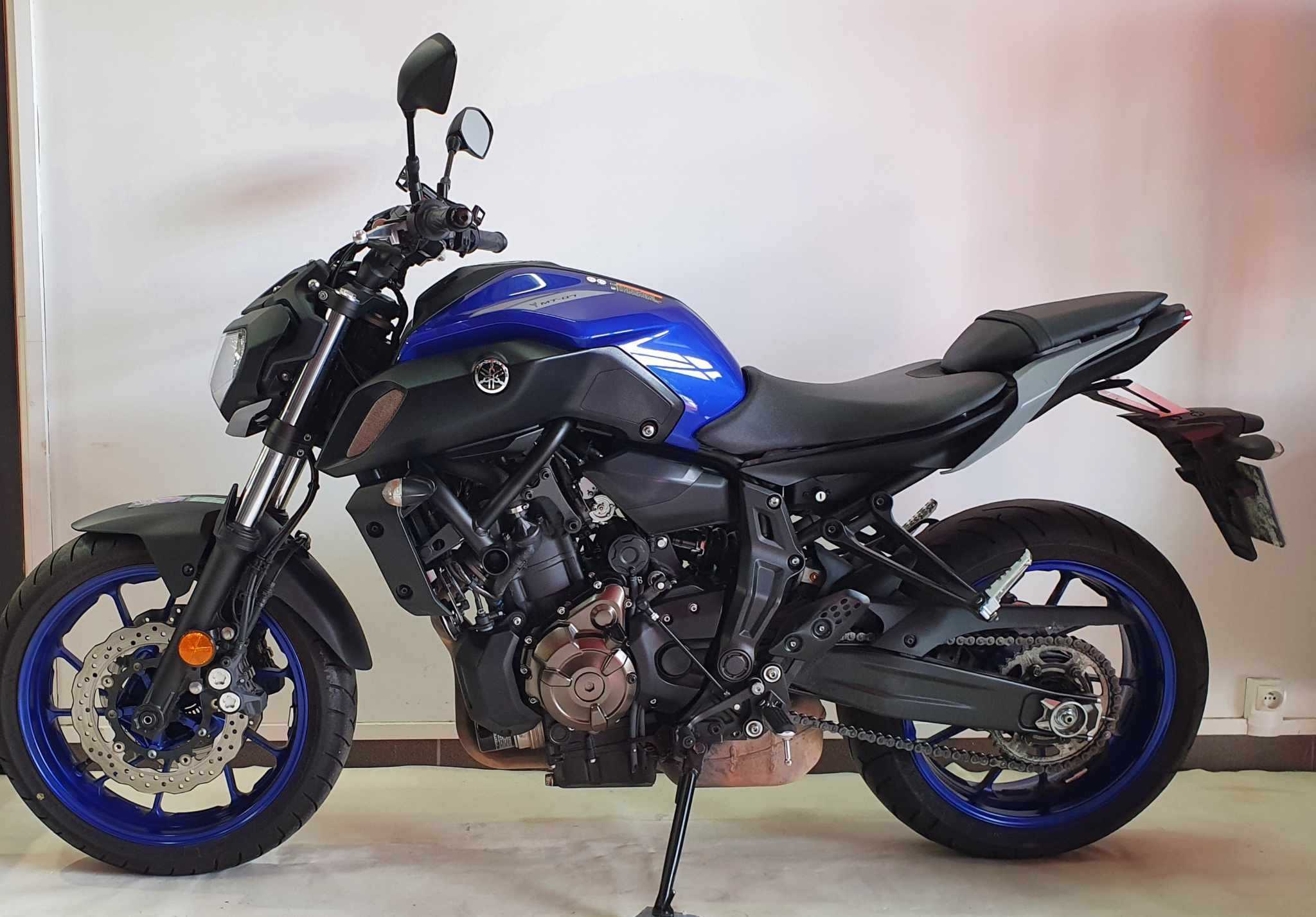 Yamaha MT-07 ABS 2021 HD vue gauche