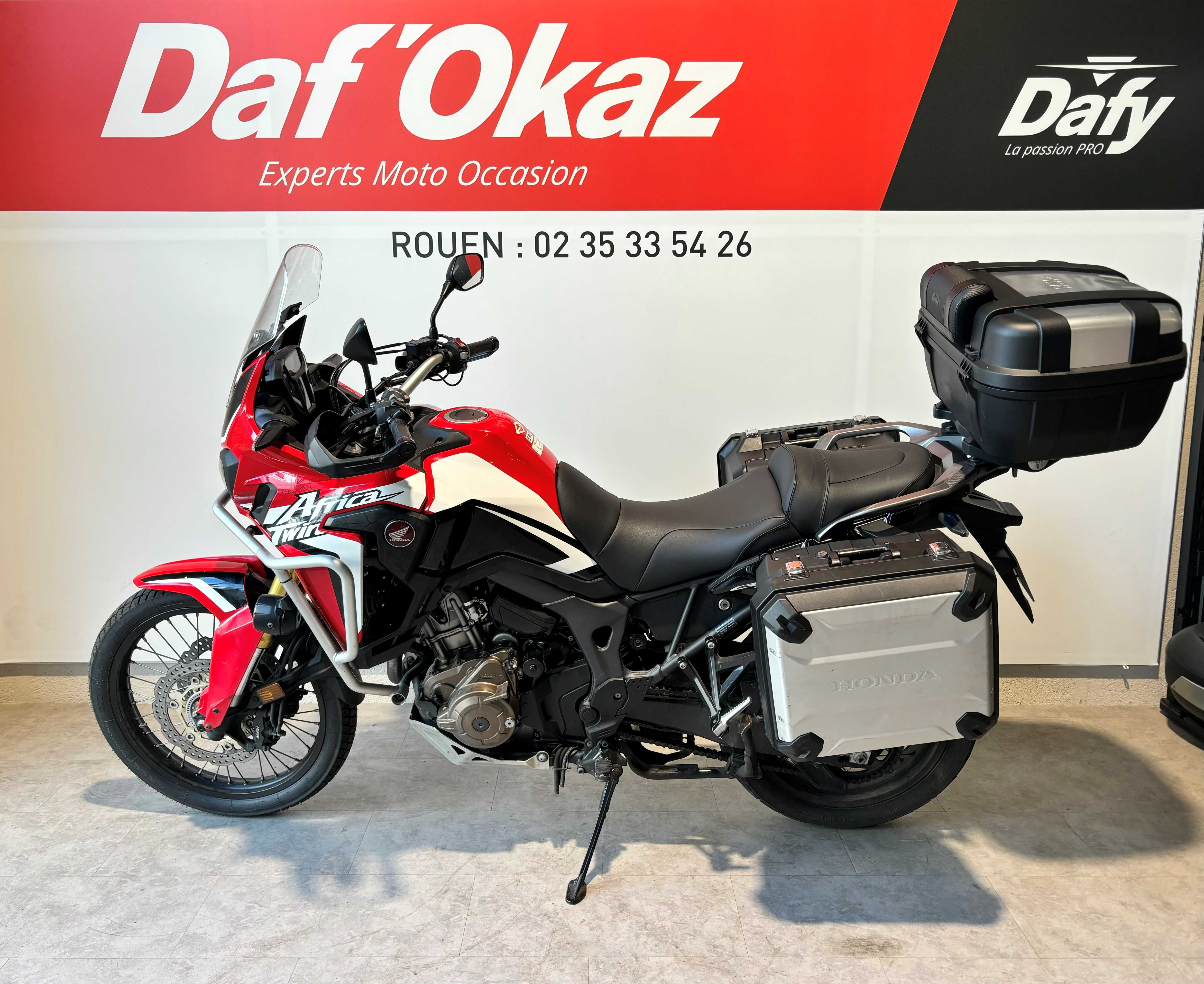 Honda CRF1000D 2016 HD vue gauche