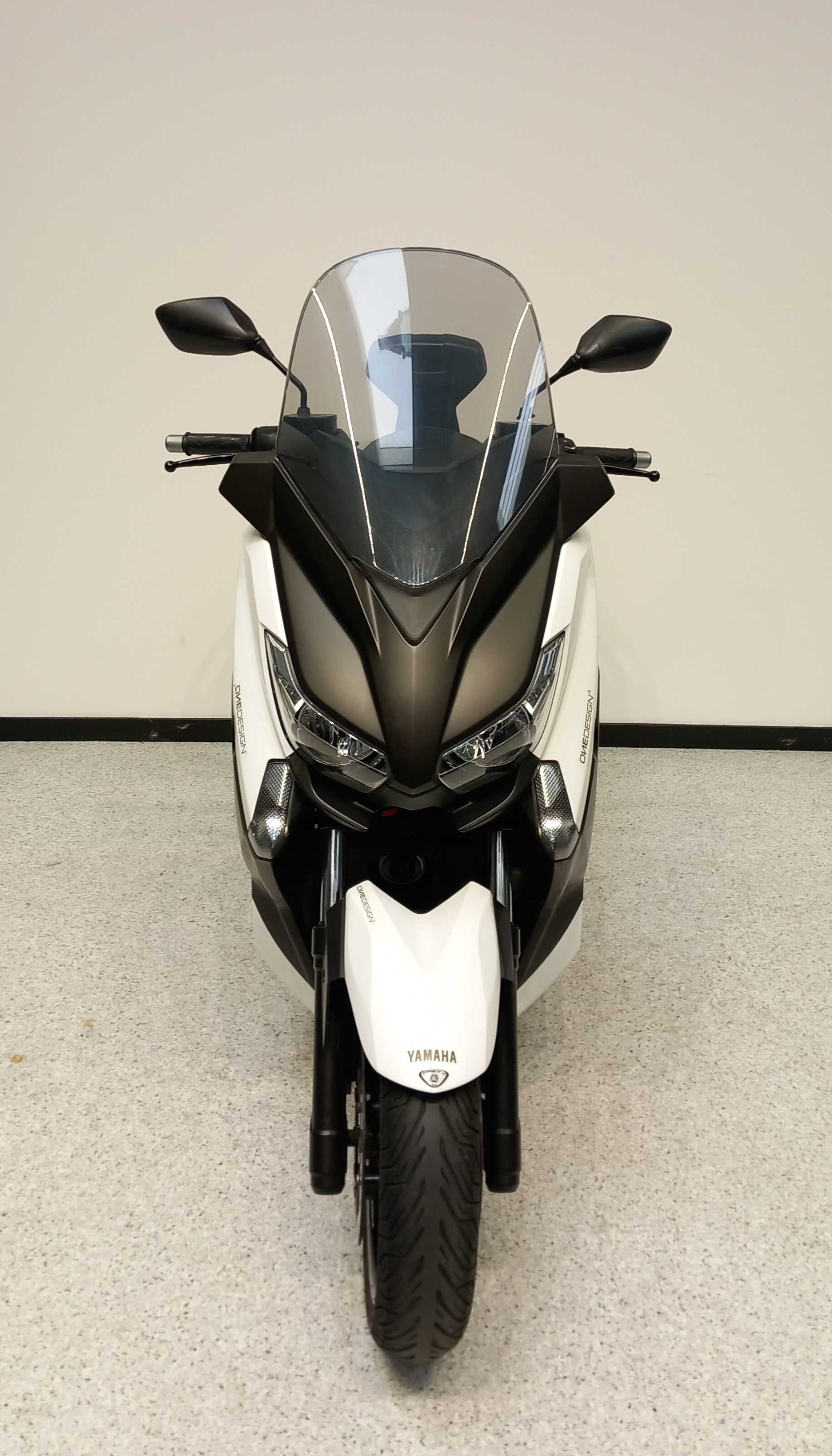 Yamaha YP 400 R X-Max 2013 HD vue avant