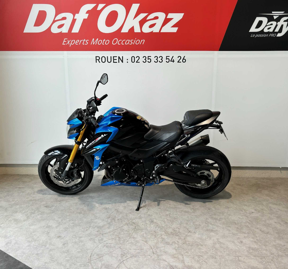 Suzuki GSX-S 750 2017 vue gauche