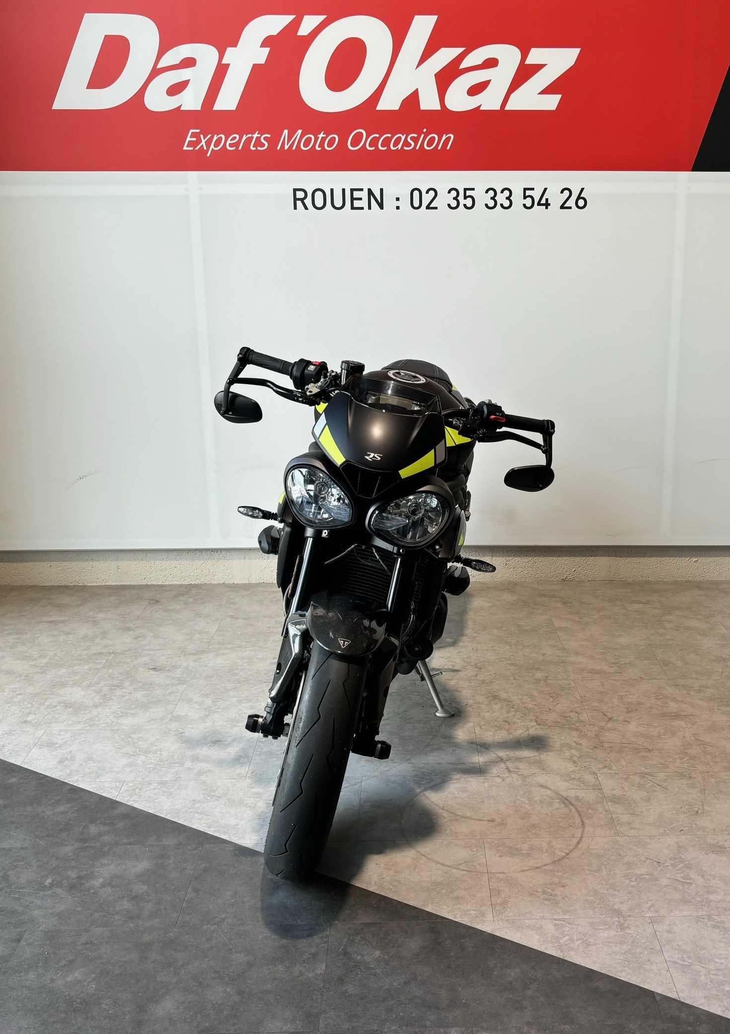 Triumph 1050 Speed Triple RS 2019 HD vue avant