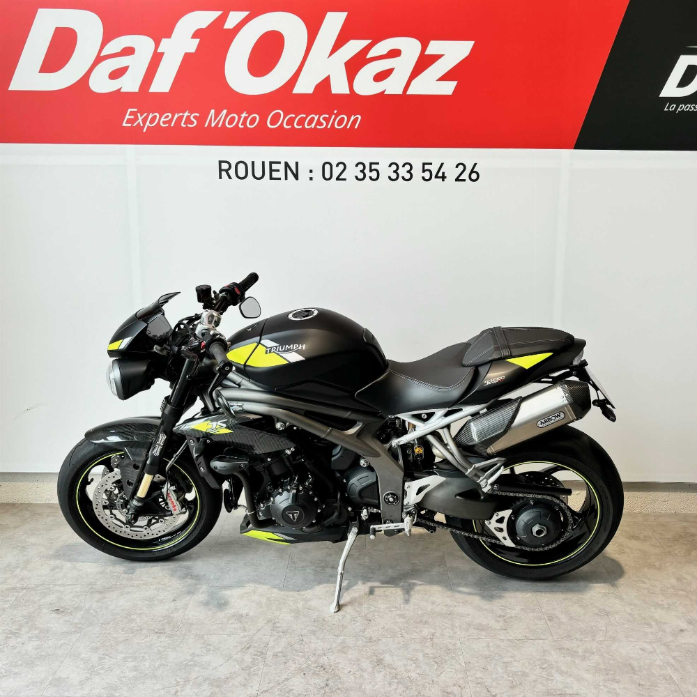 Triumph 1050 Speed Triple RS 2019 vue gauche