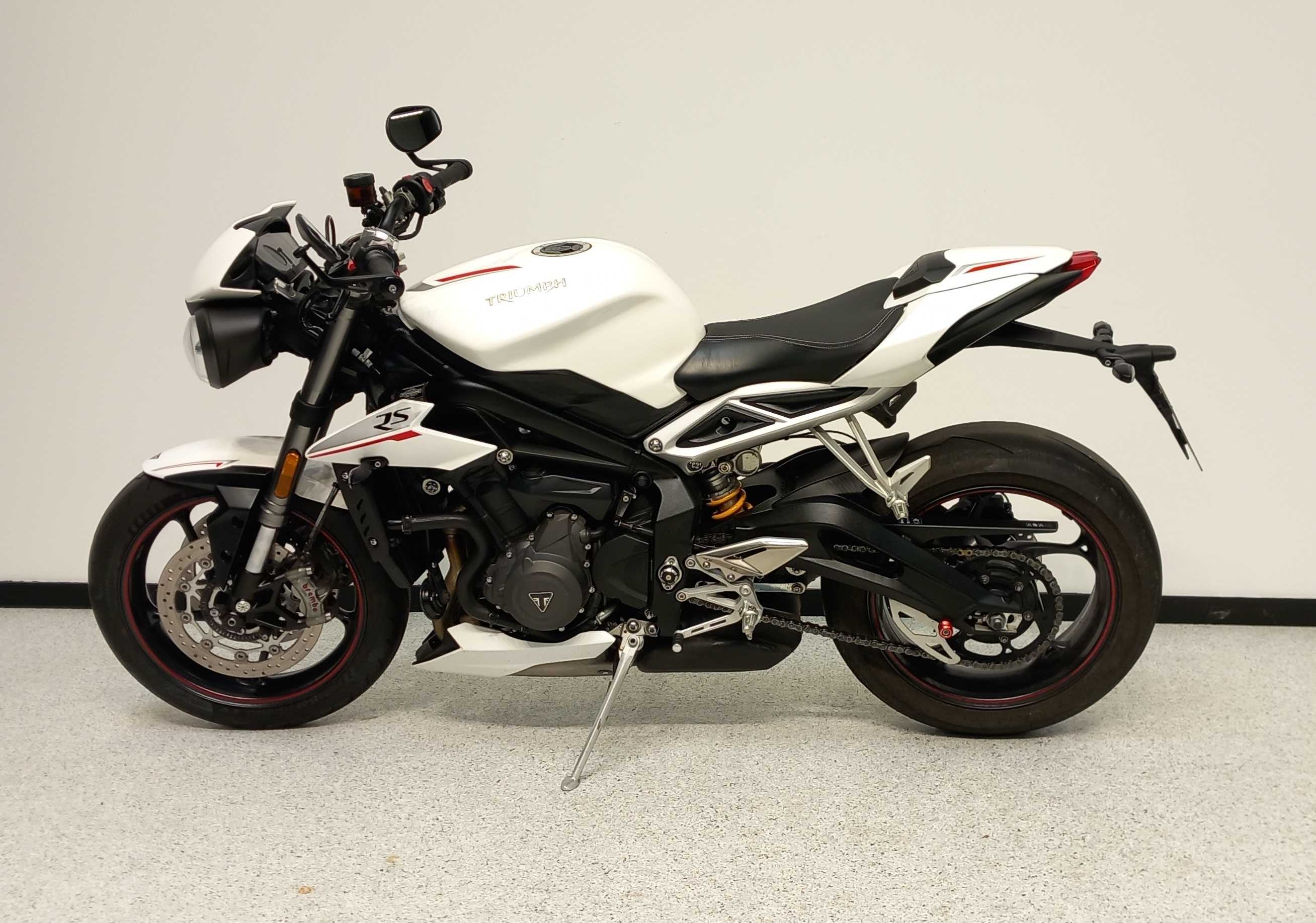 Triumph 765 Street Triple RS 2020 HD vue gauche