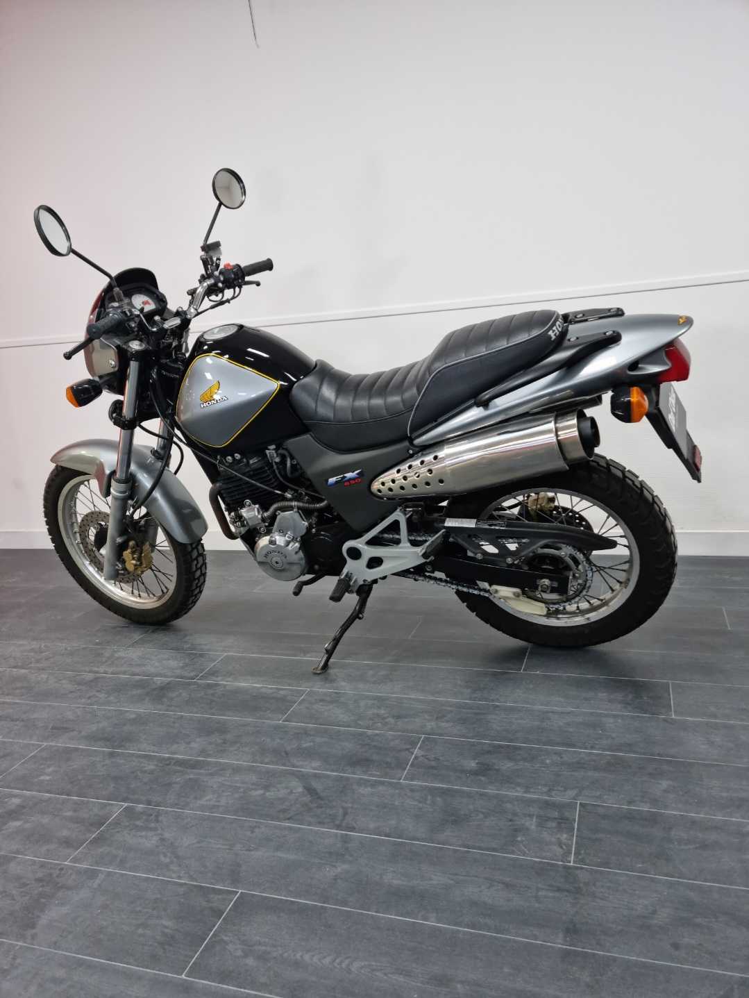 Honda FX 650 Vigor 2000 HD vue gauche