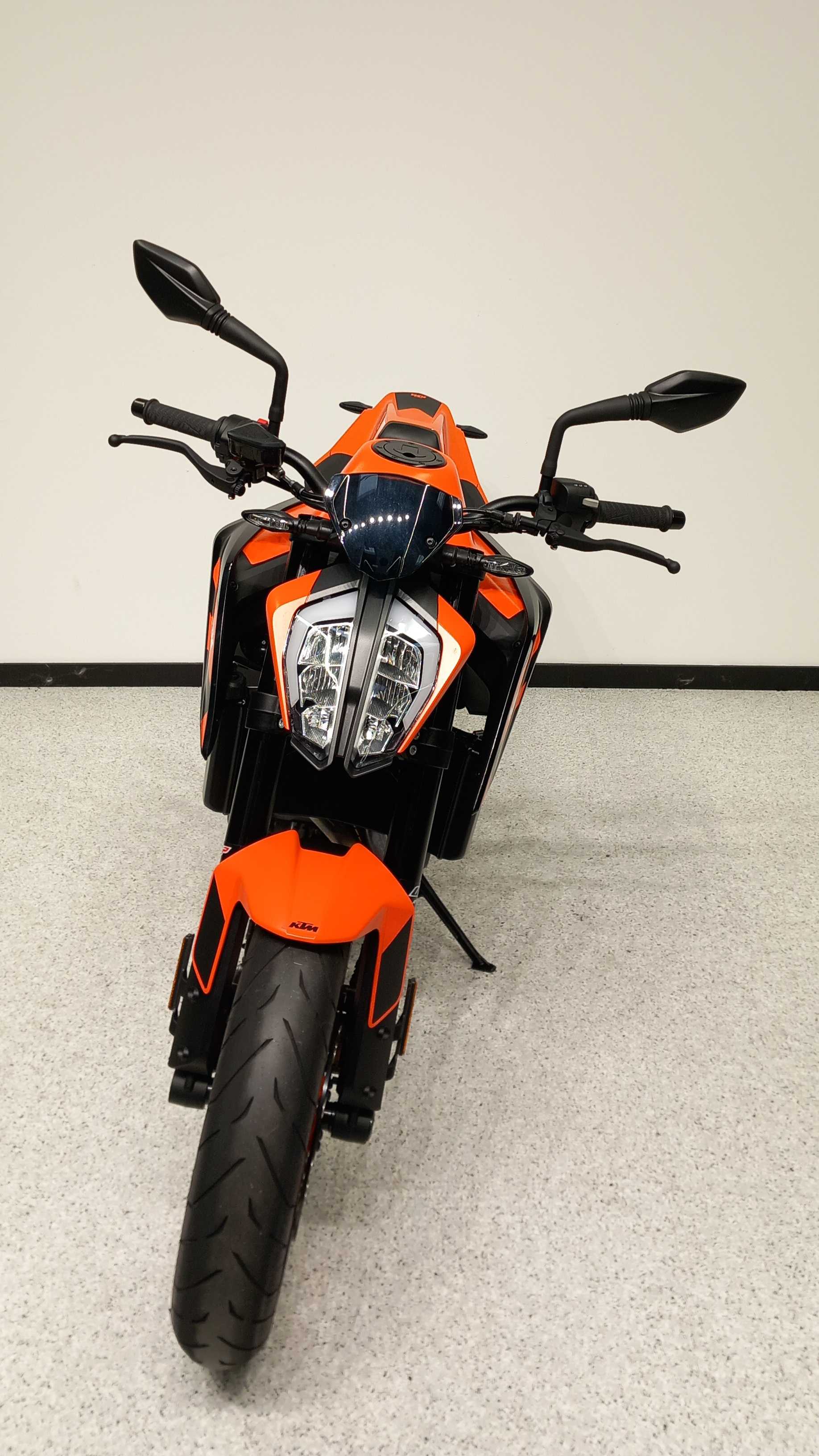 KTM 890 Duke 2022 HD vue avant