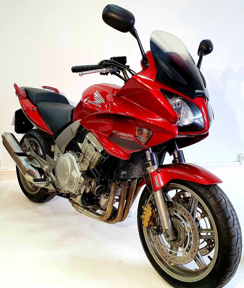 Honda cbf1000 2010 vue 3/4 droite