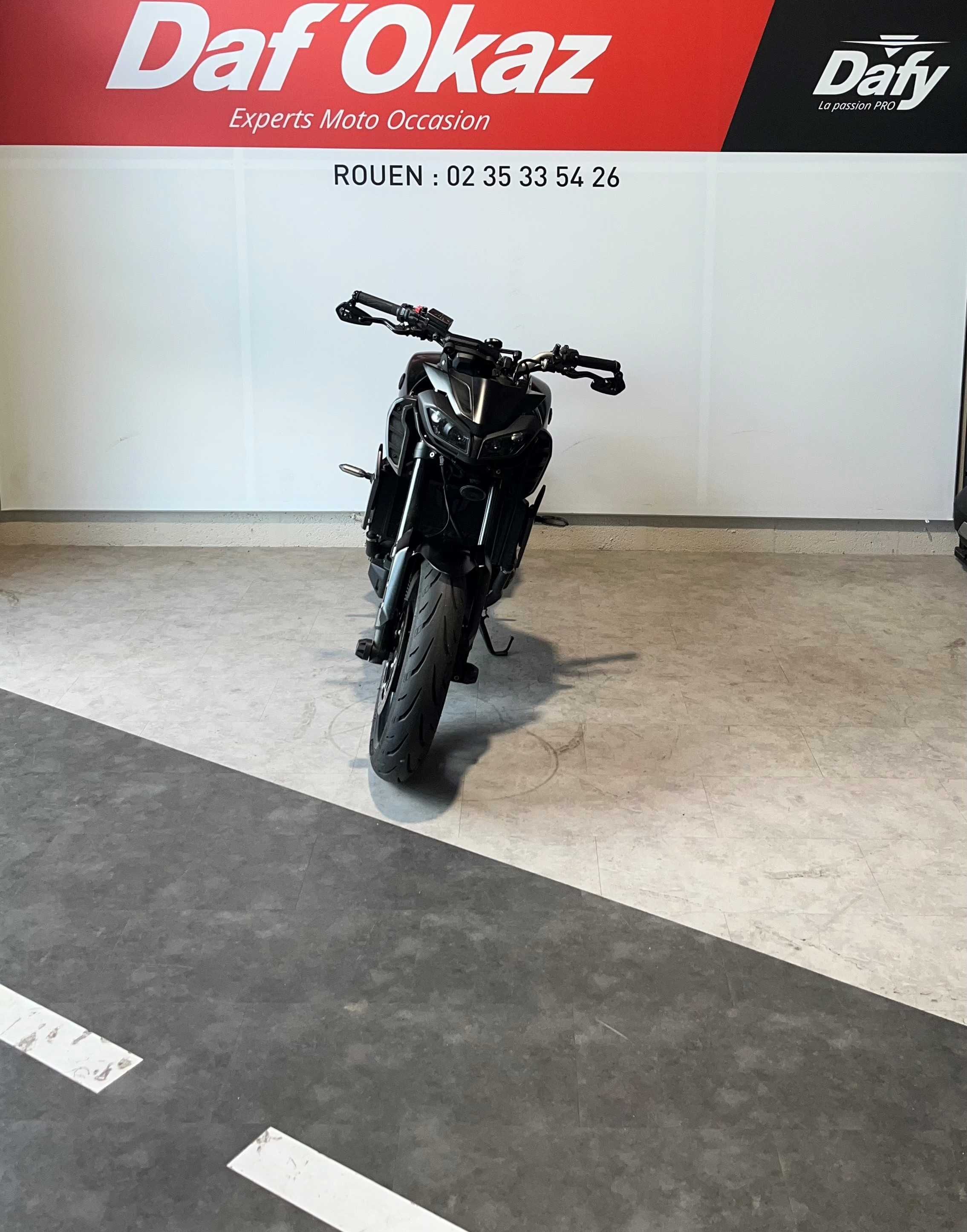 Yamaha MT-09 850 ABS 2020 HD vue avant