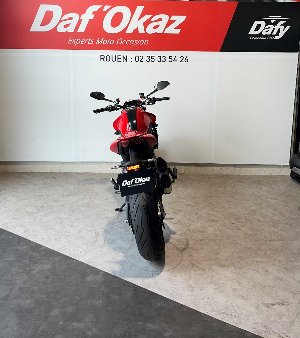 Ducati Monster 937 2022 vue arrière