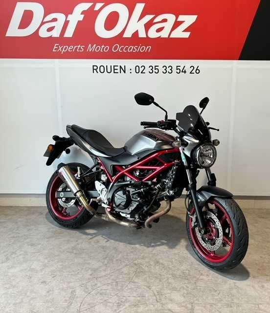 Suzuki SV 650 2019 HD vue 3/4 droite