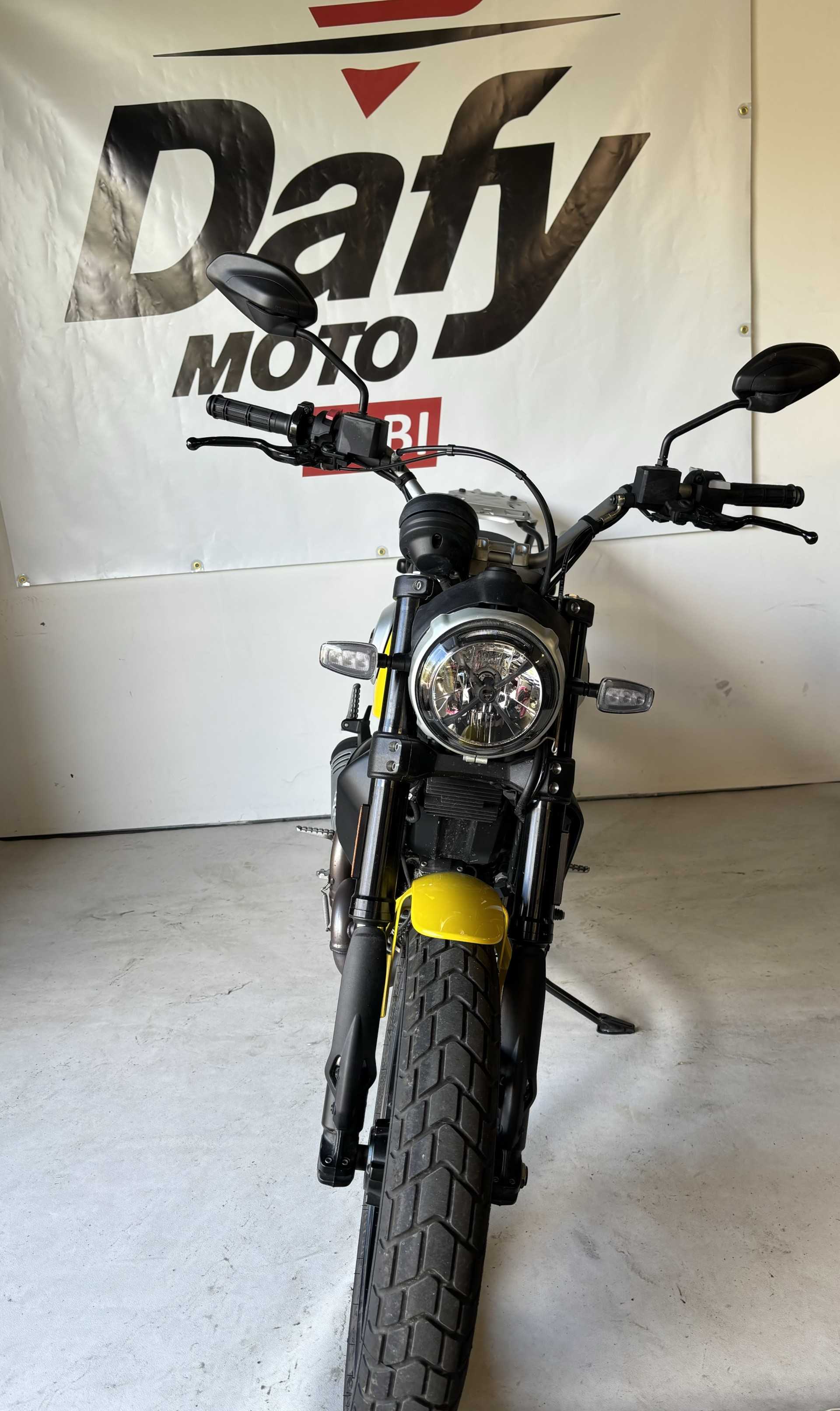 Ducati 800 Scrambler Icon 2019 HD vue avant