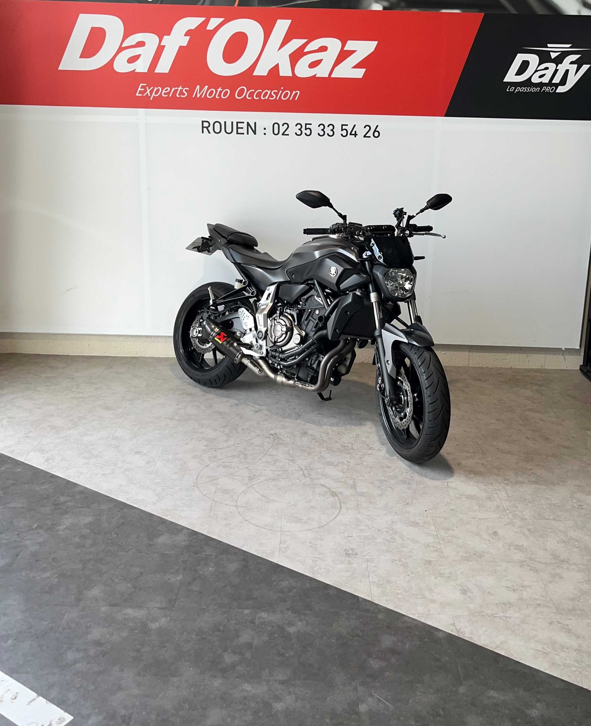 Yamaha MT-07 ABS 2016 HD vue 3/4 droite