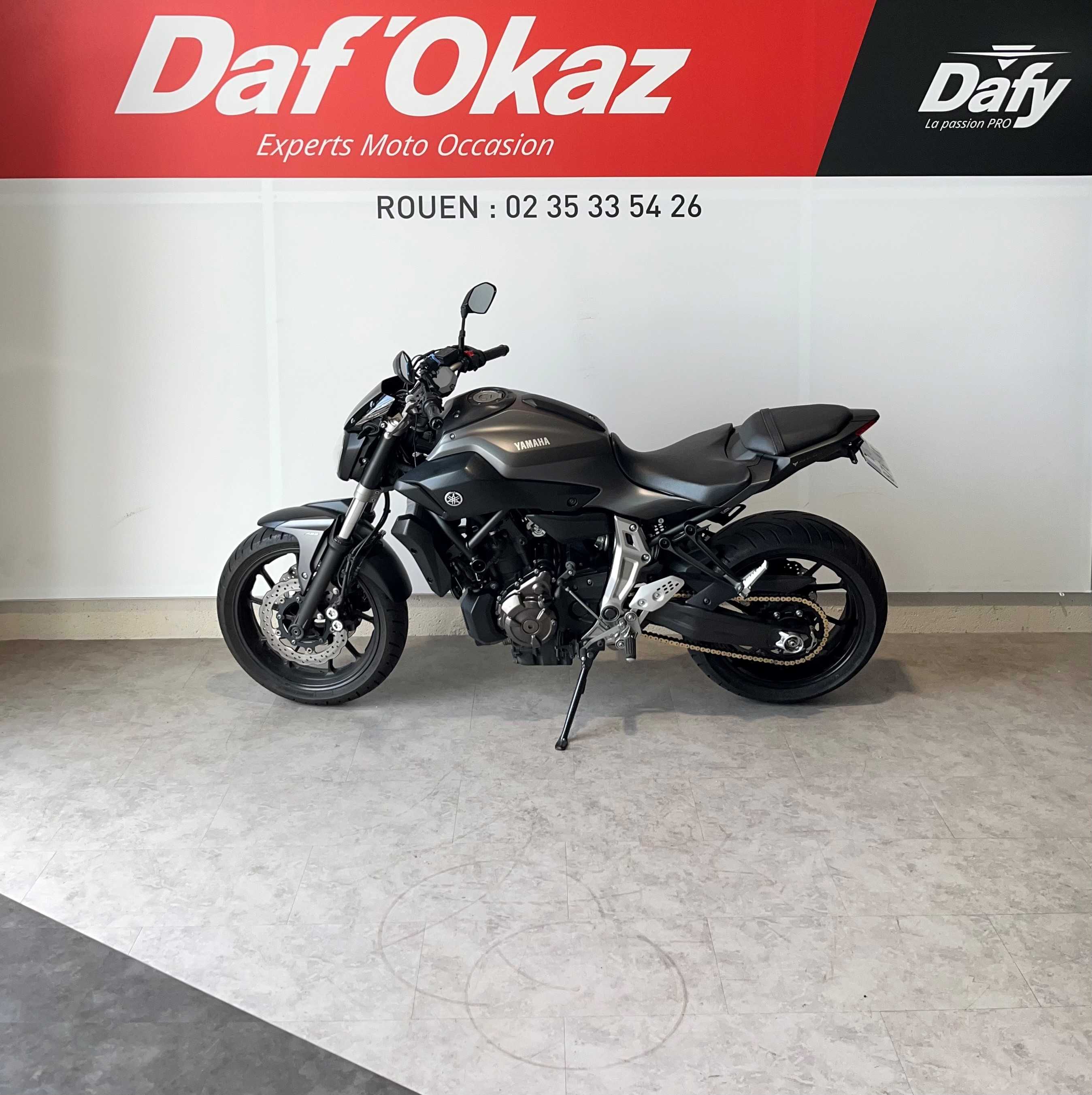 Yamaha MT-07 ABS 2016 HD vue gauche