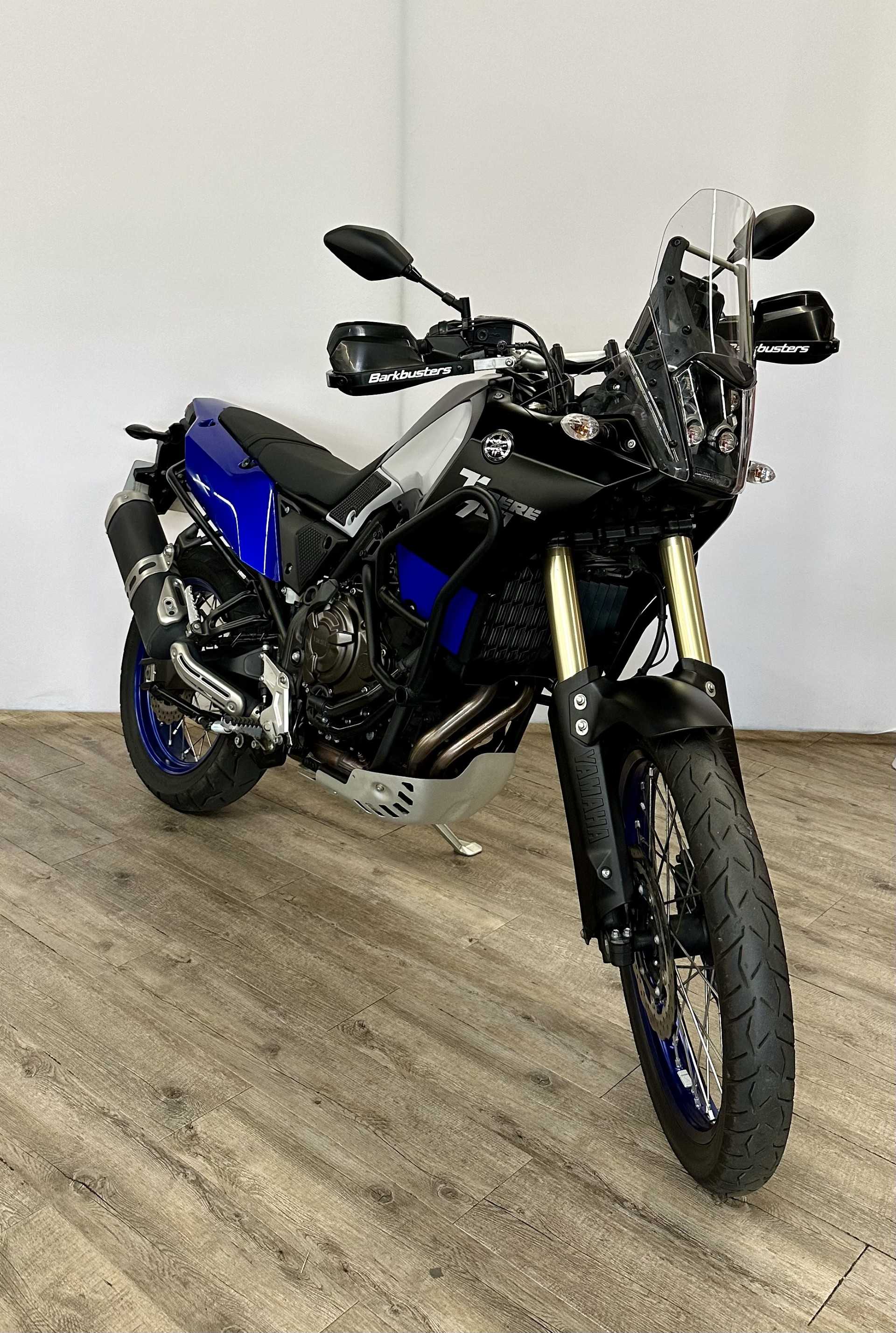 Yamaha XTZ 700 Ténéré 2020 HD vue 3/4 droite