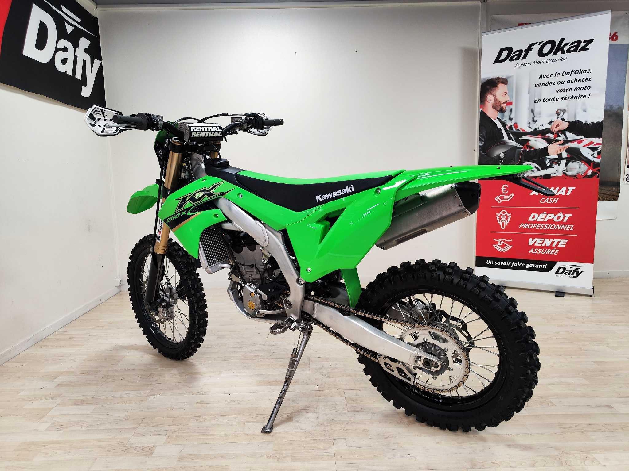 Kawasaki KX 250 X 2023 HD vue arrière