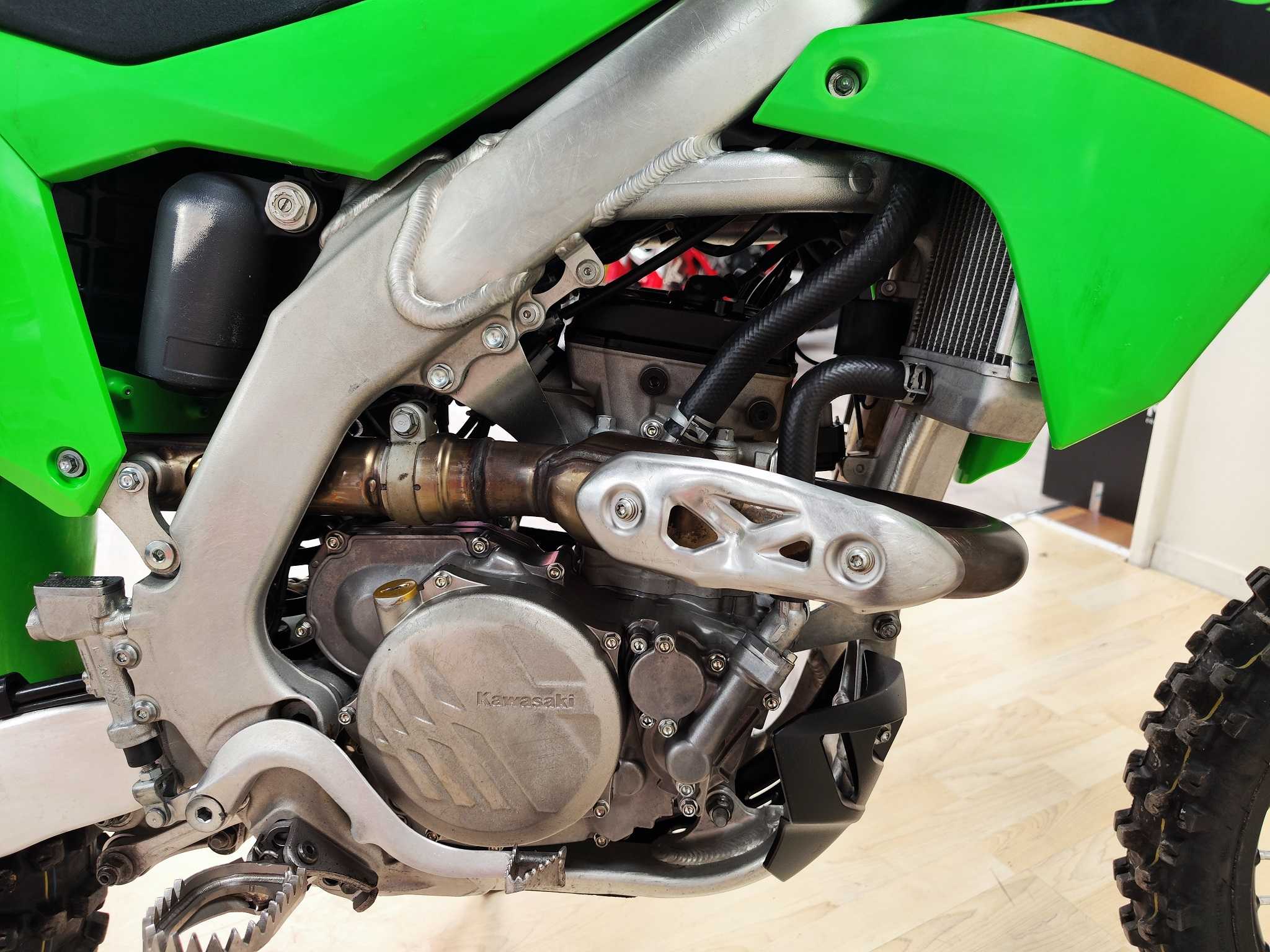 Kawasaki KX 250 X 2023 HD vue gauche