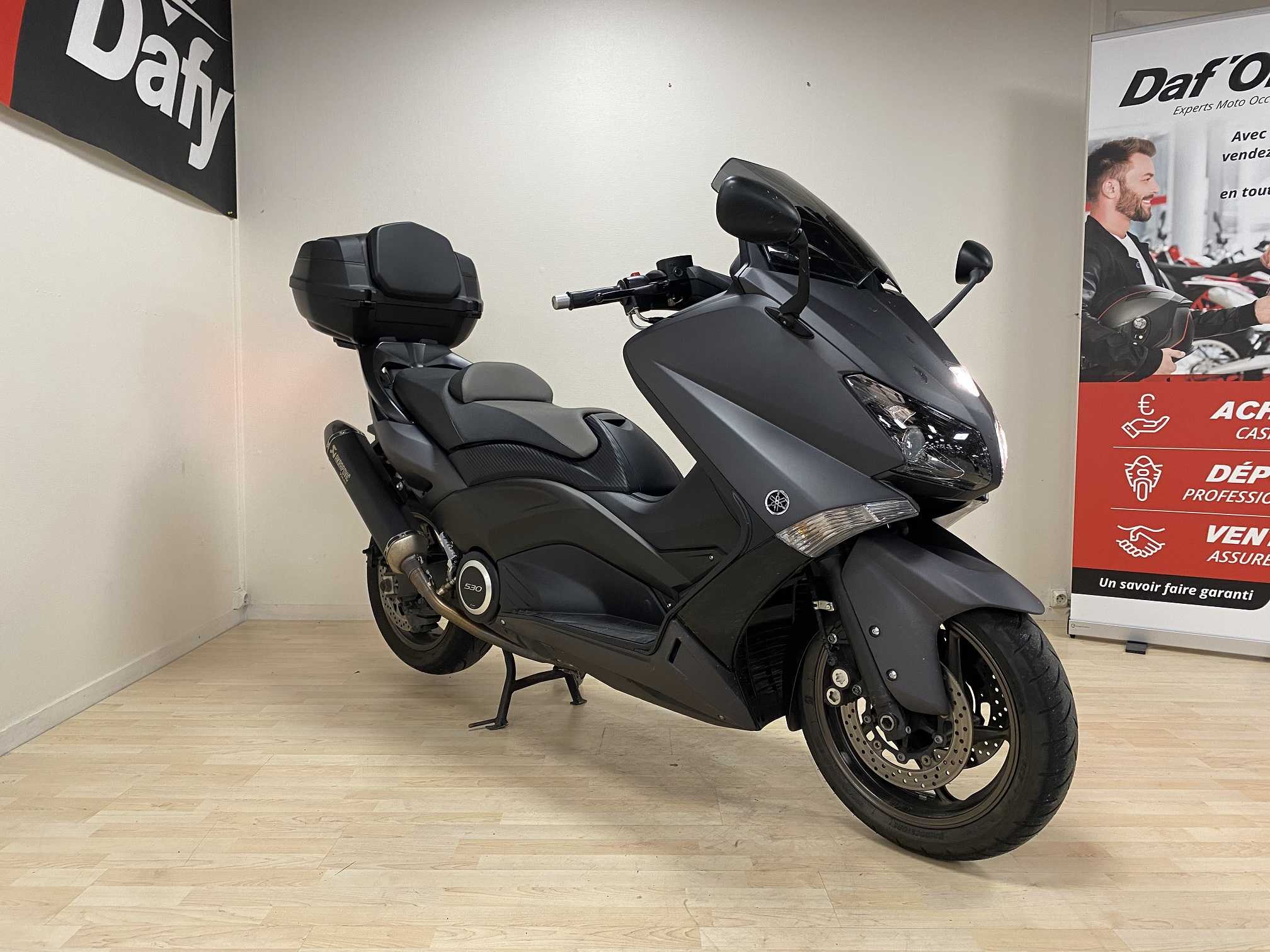 Yamaha XP 530 T-Max 2014 HD vue 3/4 droite