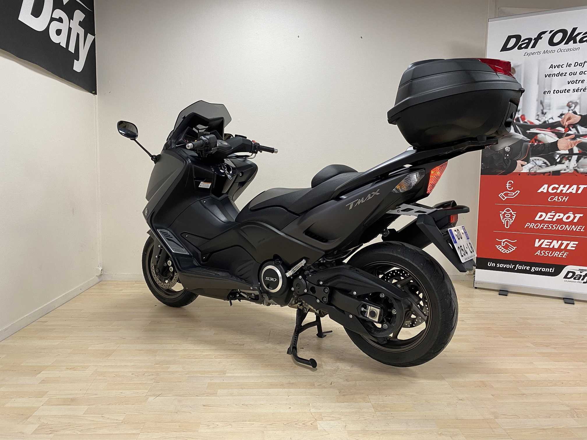 Yamaha XP 530 T-Max 2014 HD vue arrière