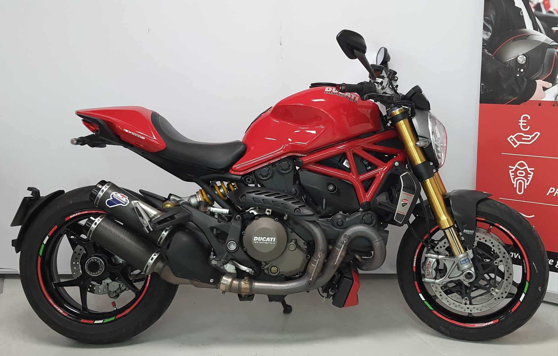 Ducati 1200 Monster S 2016 HD vue gauche
