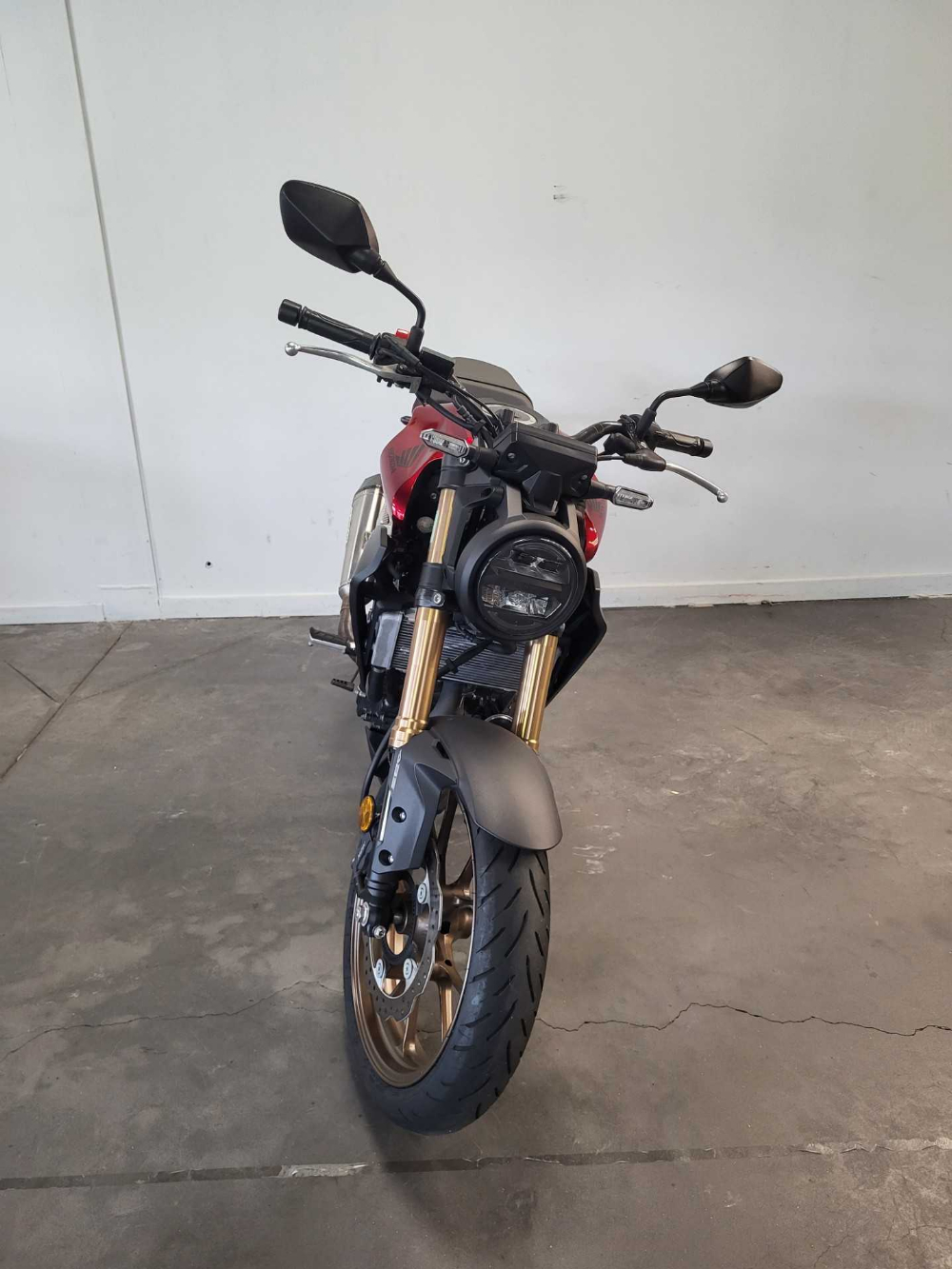 Honda CB 300 R 2019 vue avant