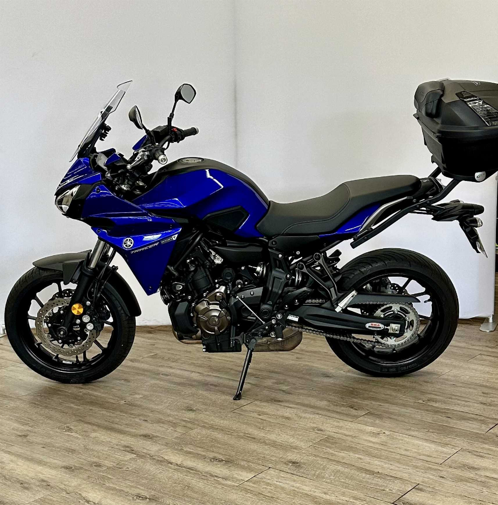 Yamaha MT-07 Tracer (MTT690) 2016 vue gauche