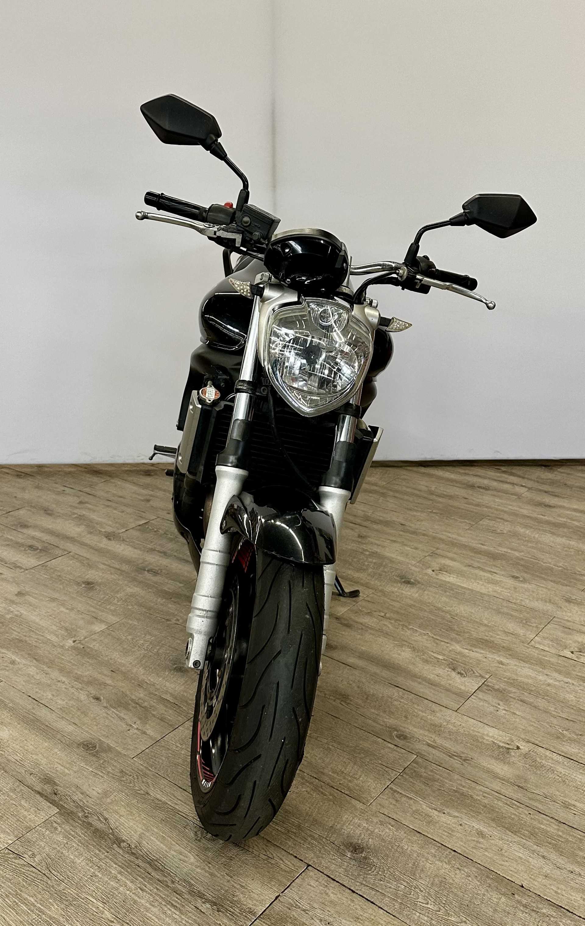 Yamaha FZ6 N 2006 HD vue avant