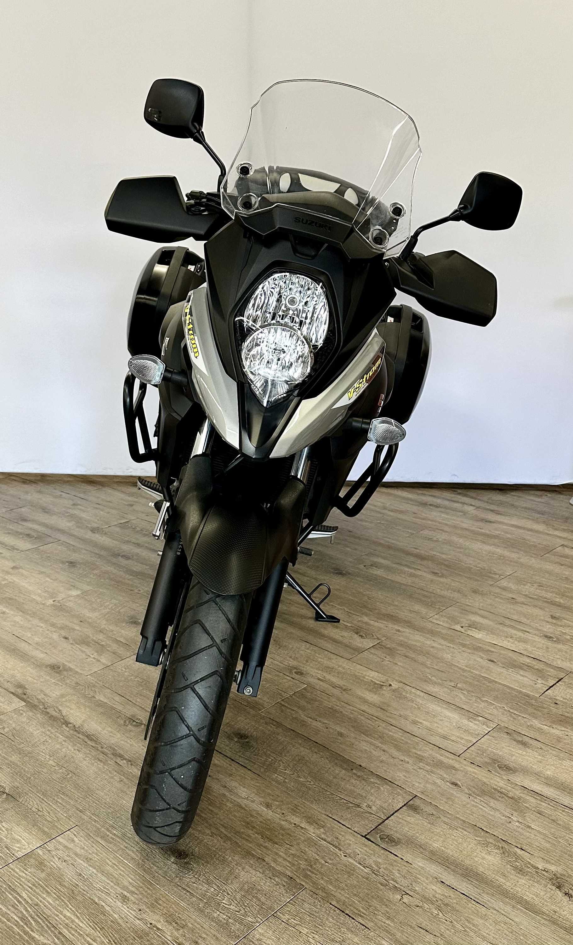 Suzuki DL 650 V-Strom XT 2017 HD vue avant