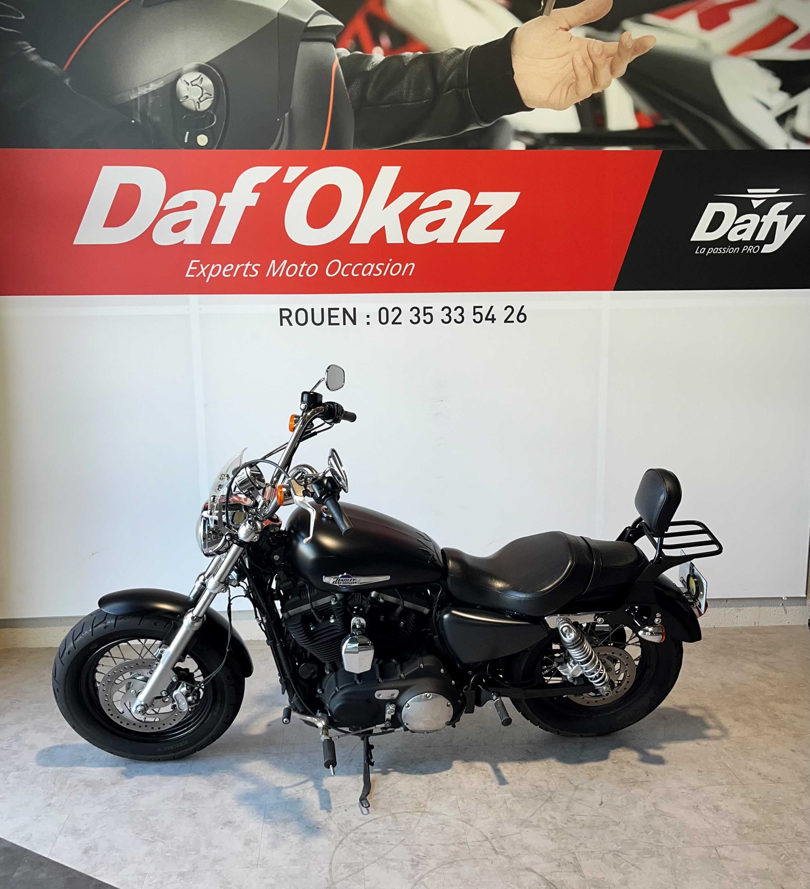 Harley-Davidson XL 1200 CB 2016 HD vue gauche